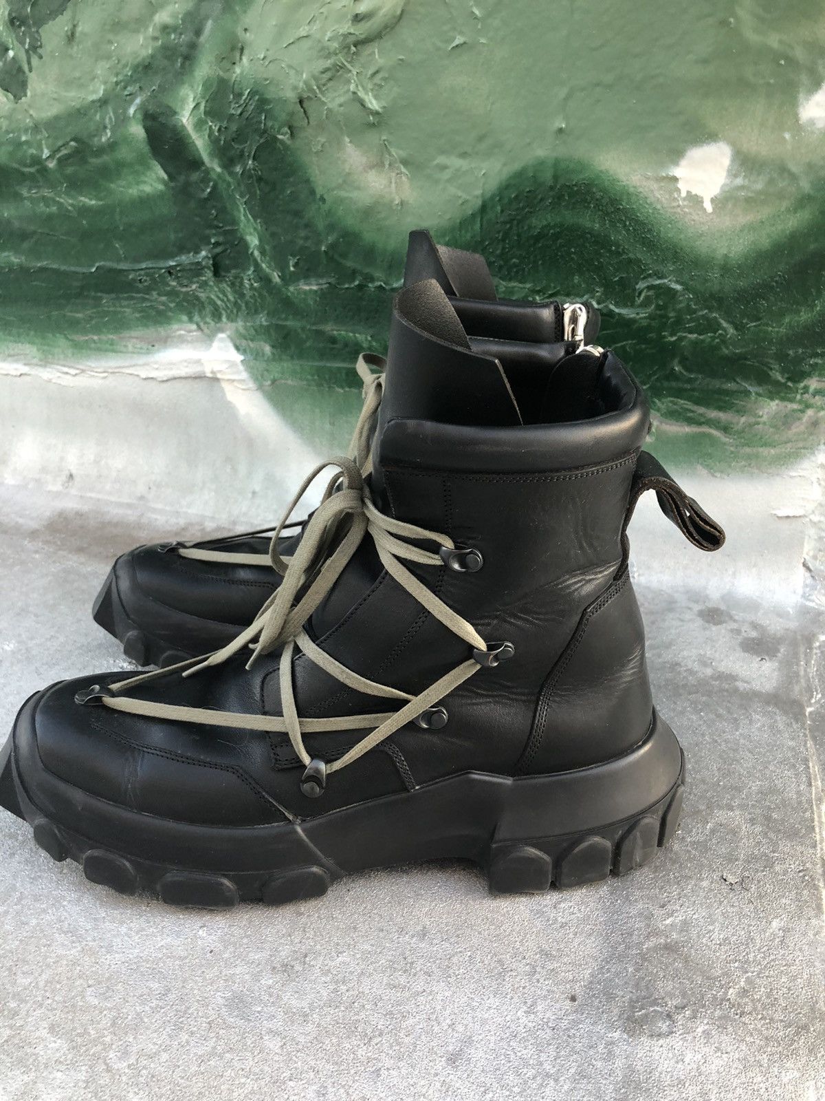 Rick Owens Tractor sole Pentagram Hiking boots black black