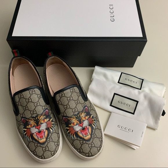 Gucci angry 2024 cat slip on