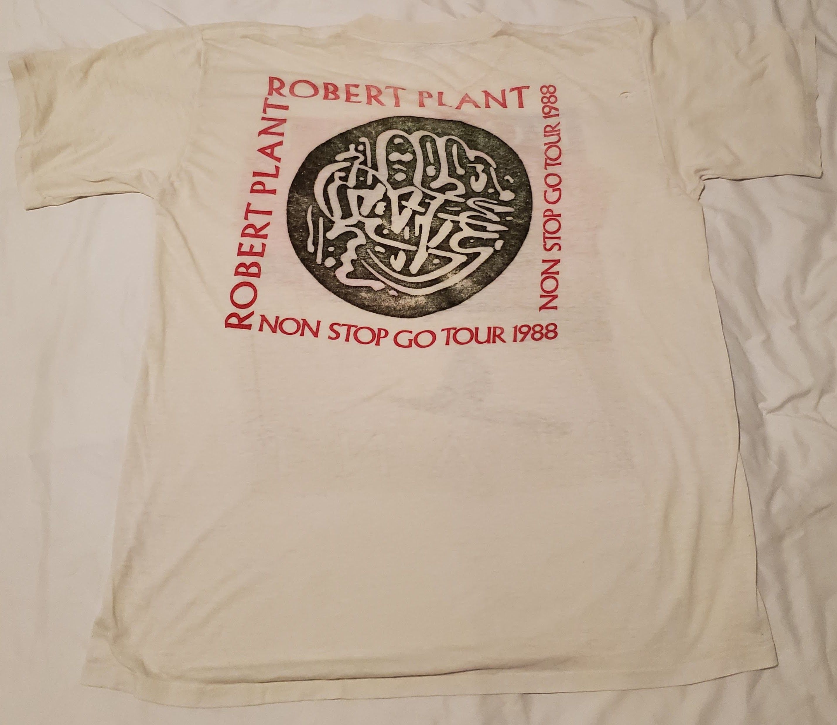 Band Tees 1988 Robert Plant Non Stop Go Tour Thin T-shirt Size US XL / EU 56 / 4 - 2 Thumbnail