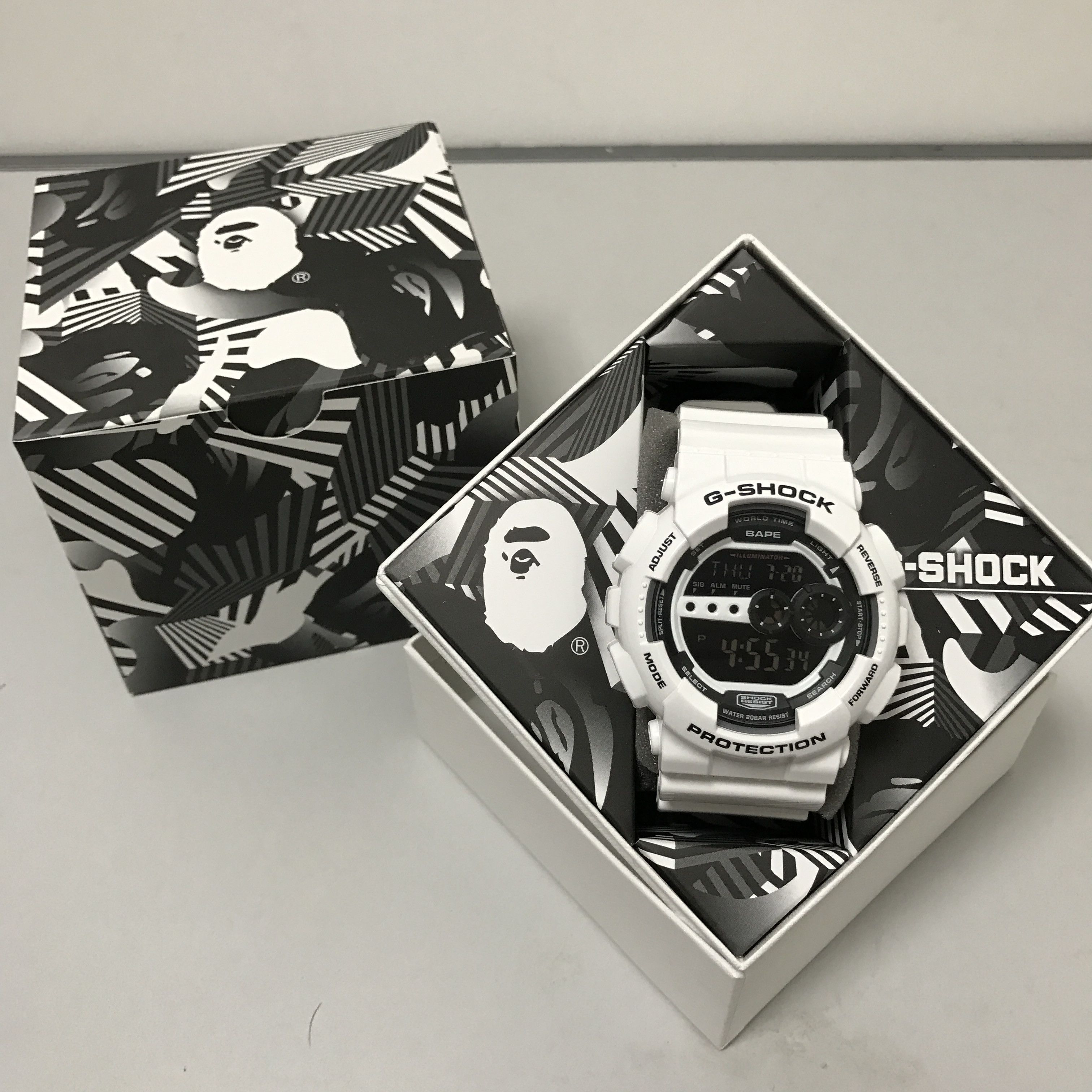 カラーホワイトBAPE G-SHOCK GD-100 15SSエイプジーショックホワイト ...