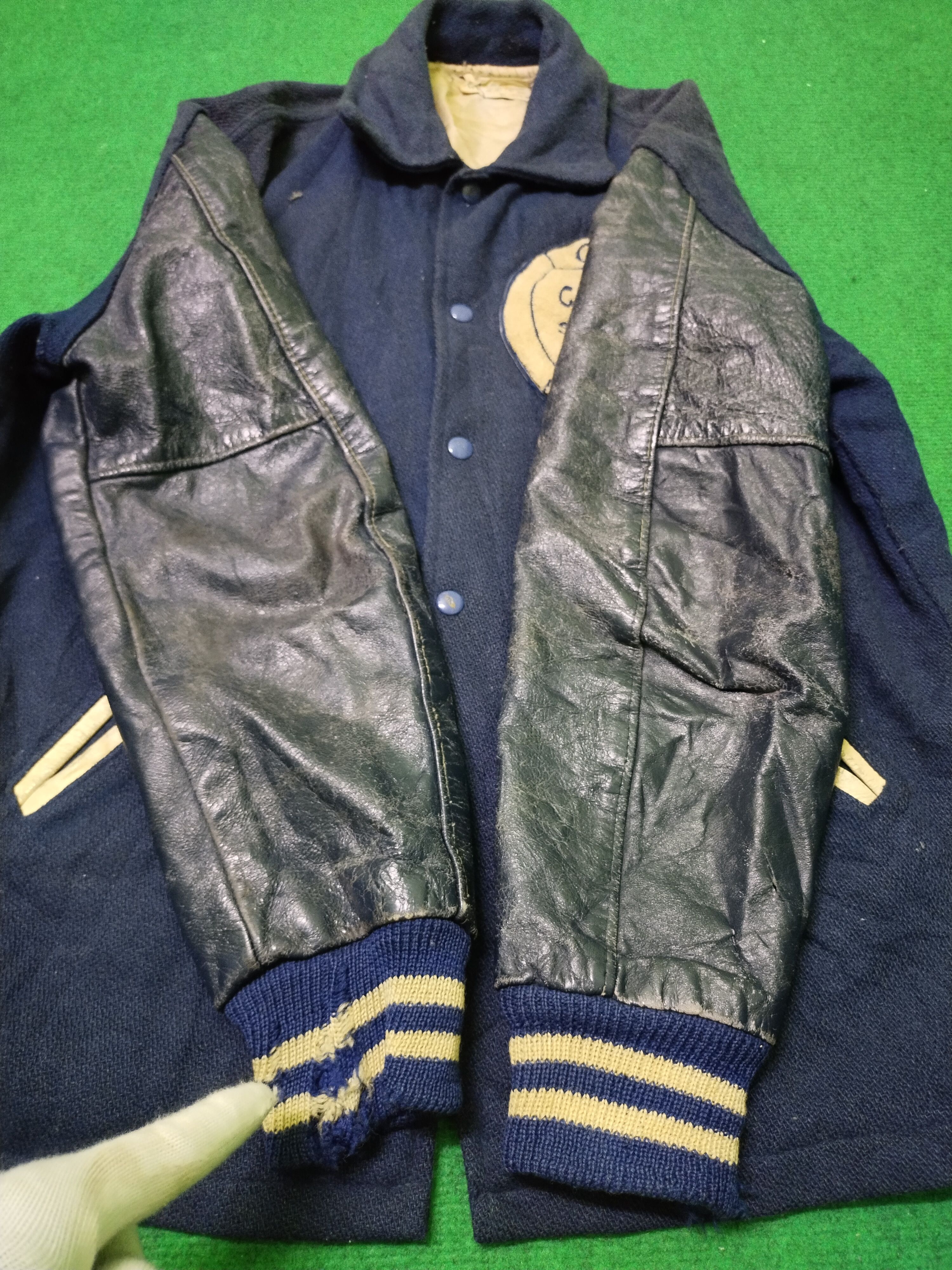 Vintage Vintage Holloway Jacket Varsity Leather Sleeve Bob Russell Size US L / EU 52-54 / 3 - 4 Thumbnail