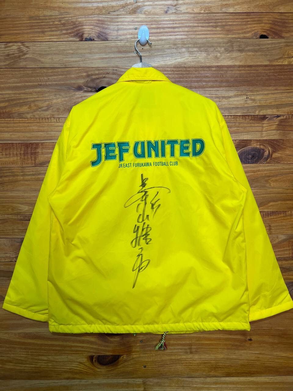 Sports Specialties VINTAGE JEF UNITED SIGNATURE PLAYER COACH JACKET Size US M / EU 48-50 / 2 - 1 Thumbnail