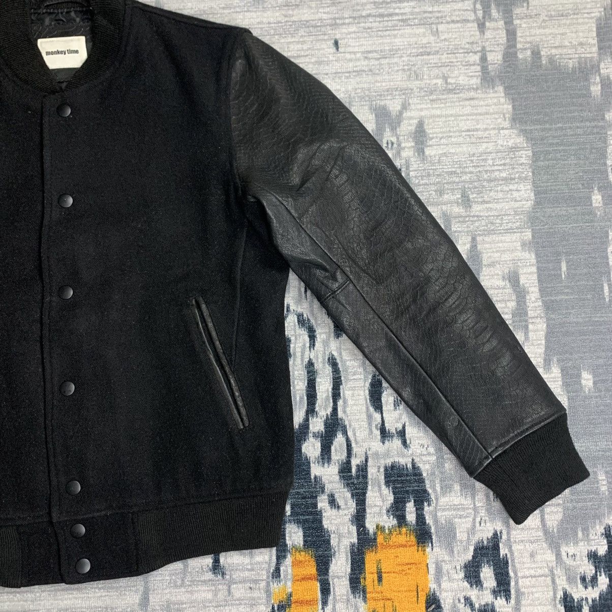 monkey time 🔥NK189🔥Monkey time plain varsity jackets rare sleeve Leather Size US S / EU 44-46 / 1 - 6 Thumbnail