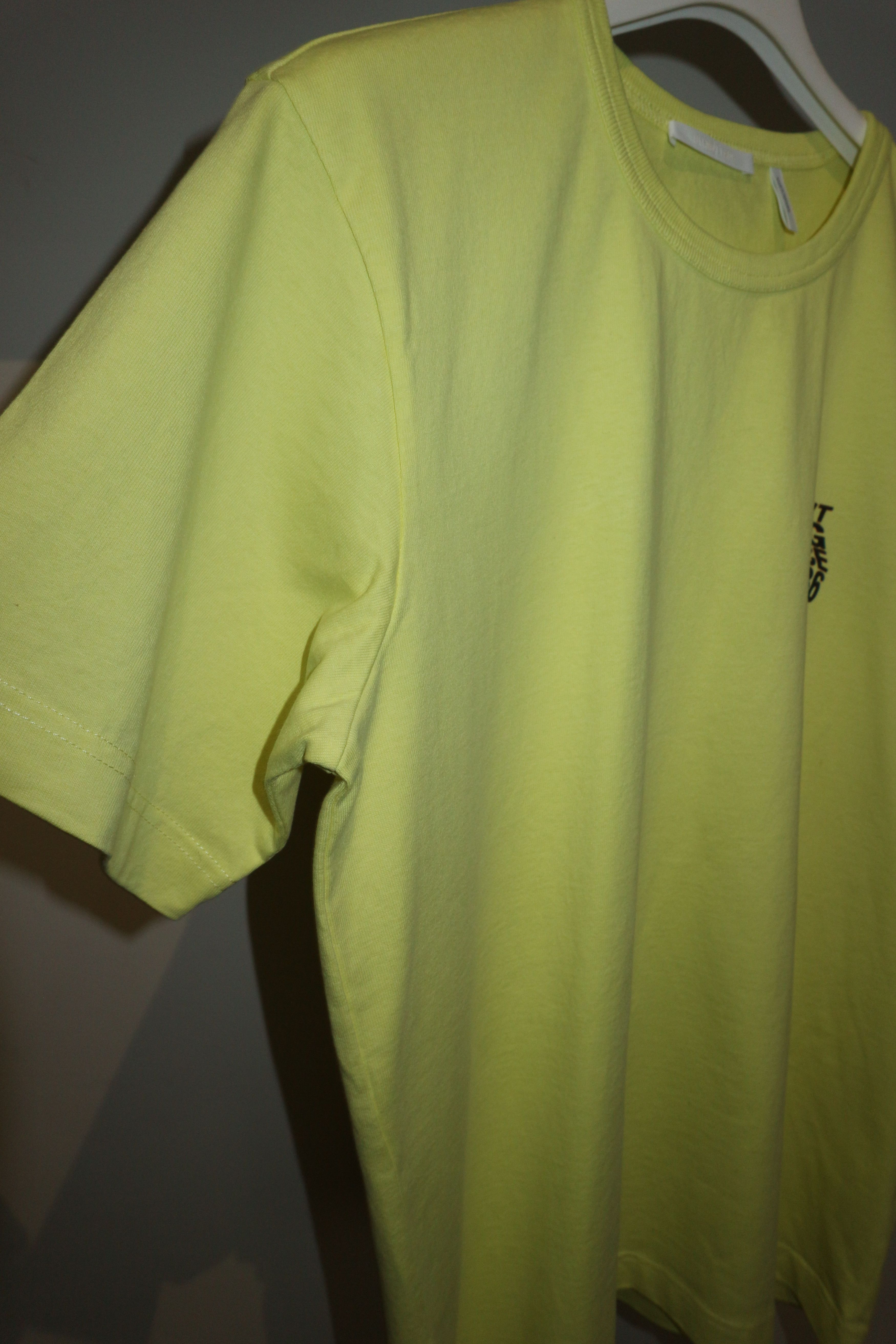 Helmut Lang Distorted logo tshirt Size US L / EU 52-54 / 3 - 5 Thumbnail