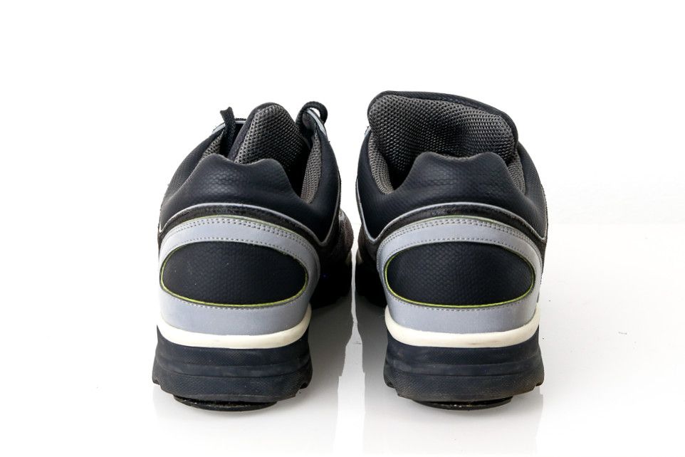 Chanel 3M Chanel Runners Size US 10 / EU 43 - 6 Thumbnail