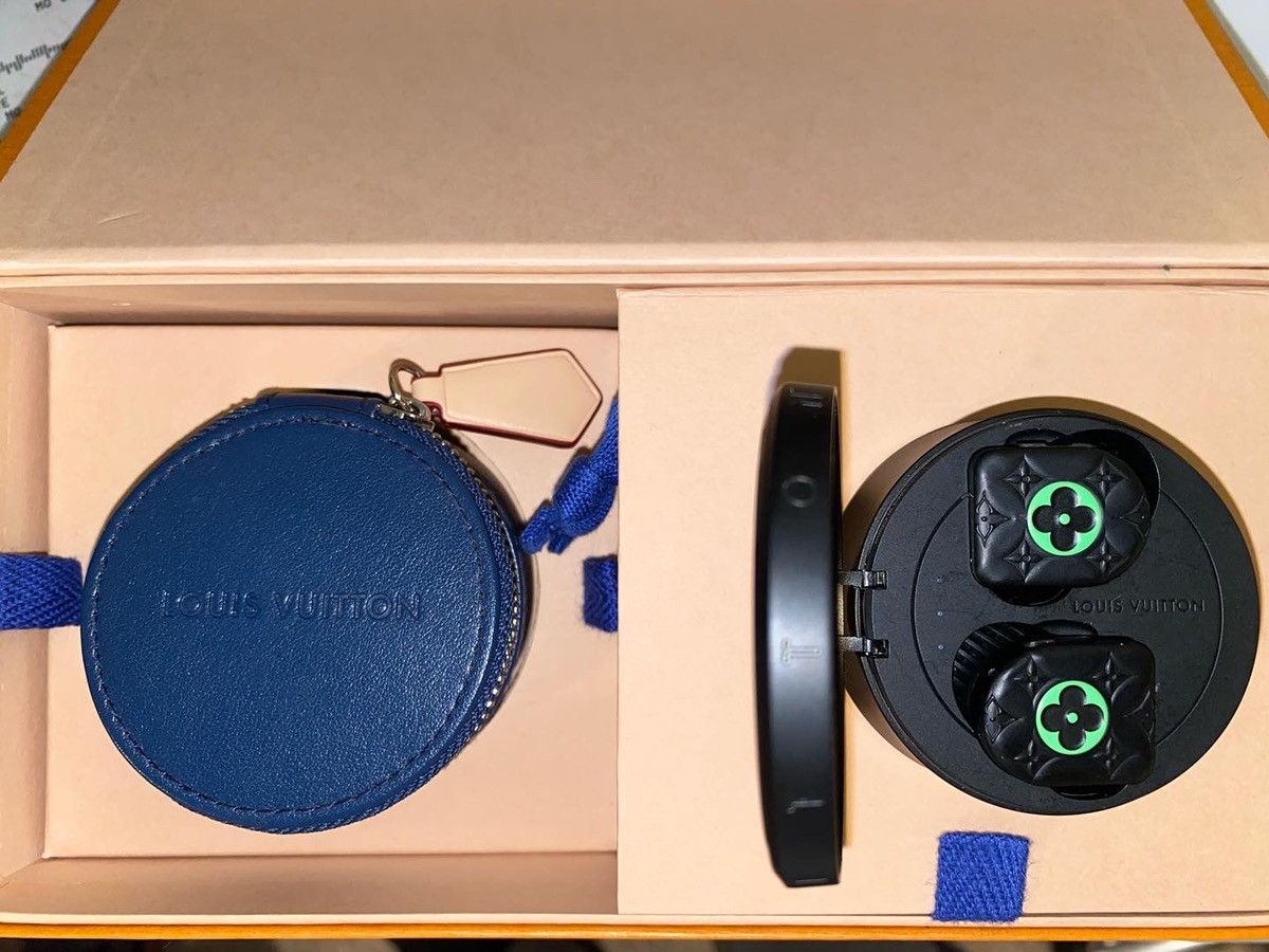 Louis Vuitton Horizon Earphones Limited Edition