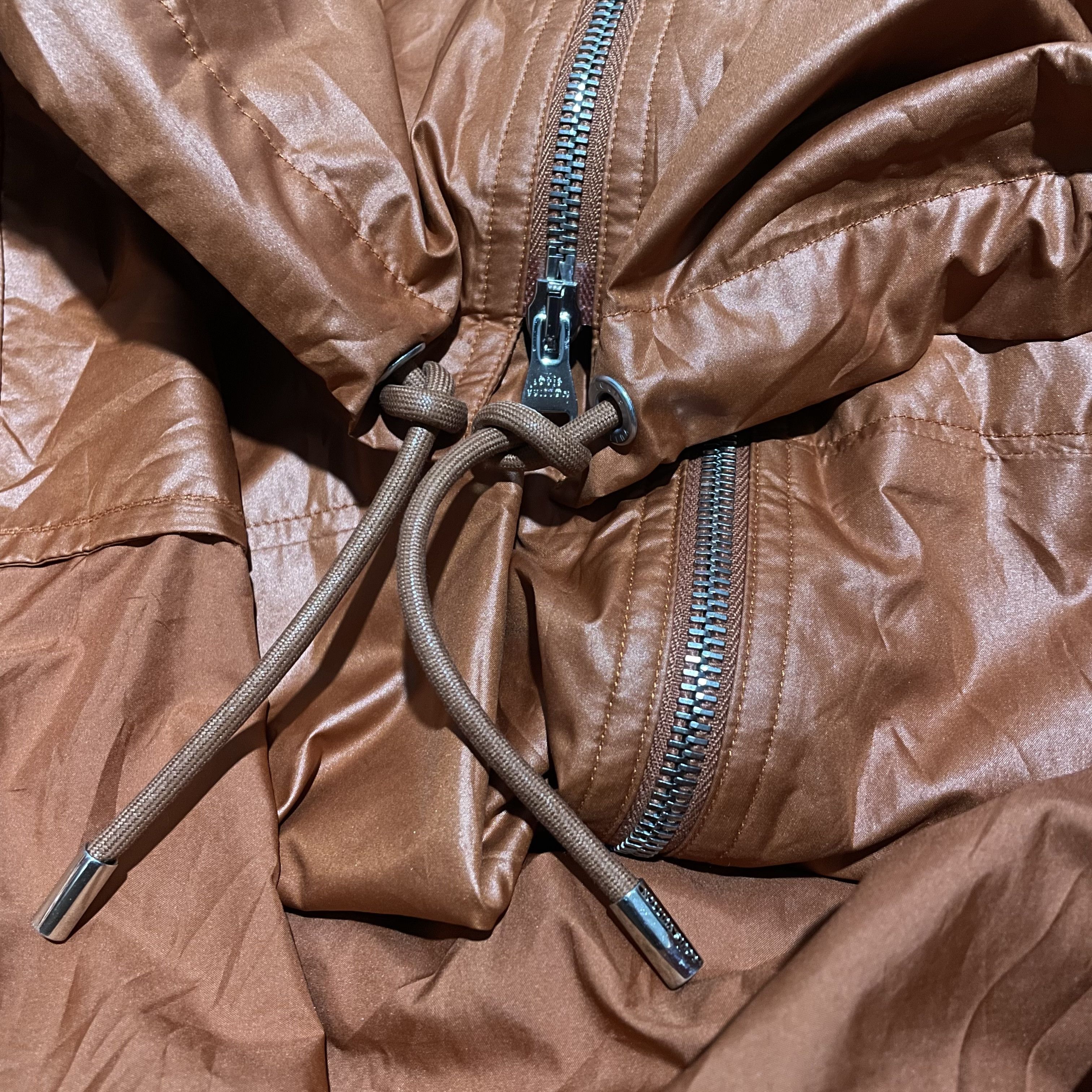 Louis Vuitton Louis Vuitton Parkas Jacket Transformable Waist Bag Size US L / EU 52-54 / 3 - 11 Thumbnail