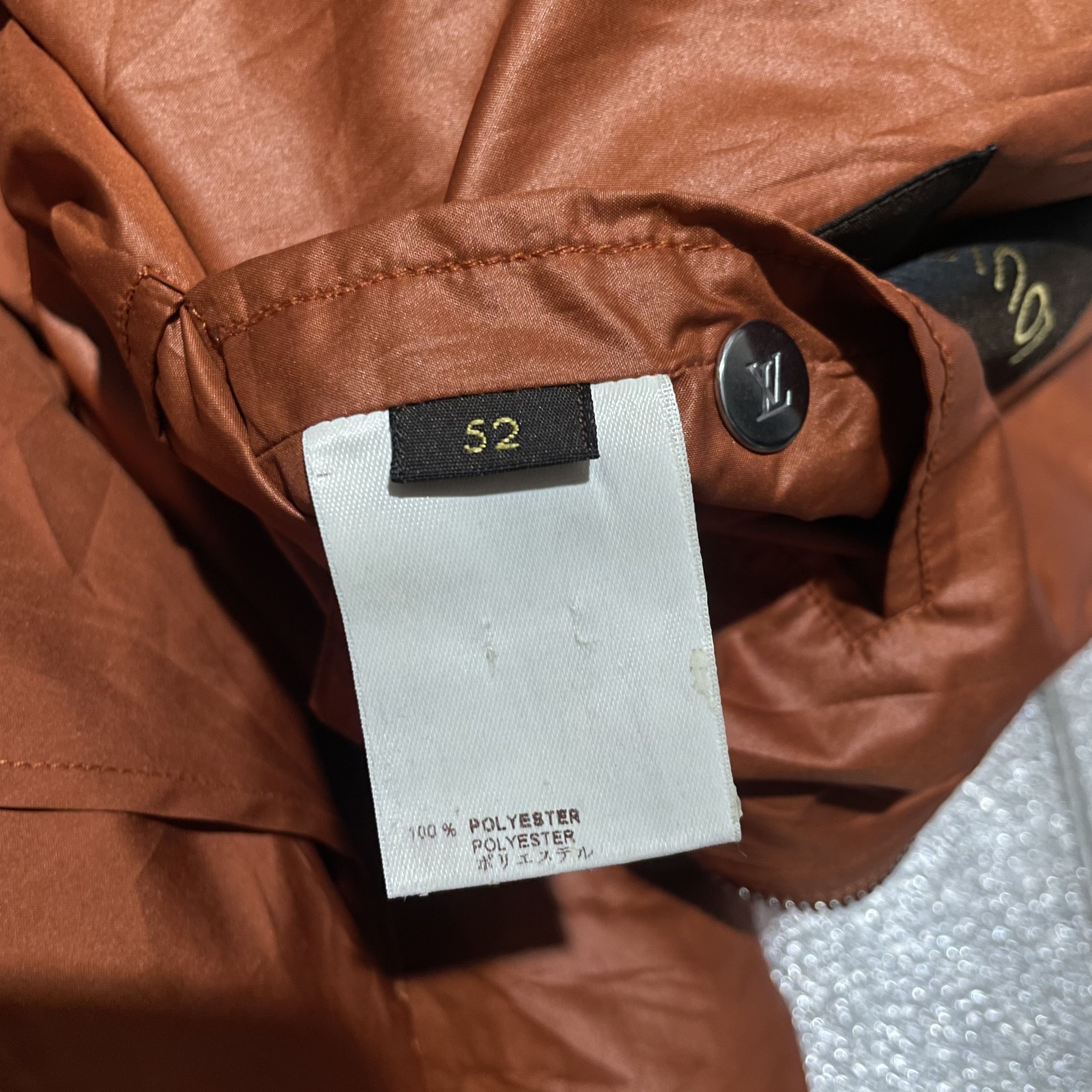 Louis Vuitton Louis Vuitton Parkas Jacket Transformable Waist Bag Size US L / EU 52-54 / 3 - 19 Thumbnail
