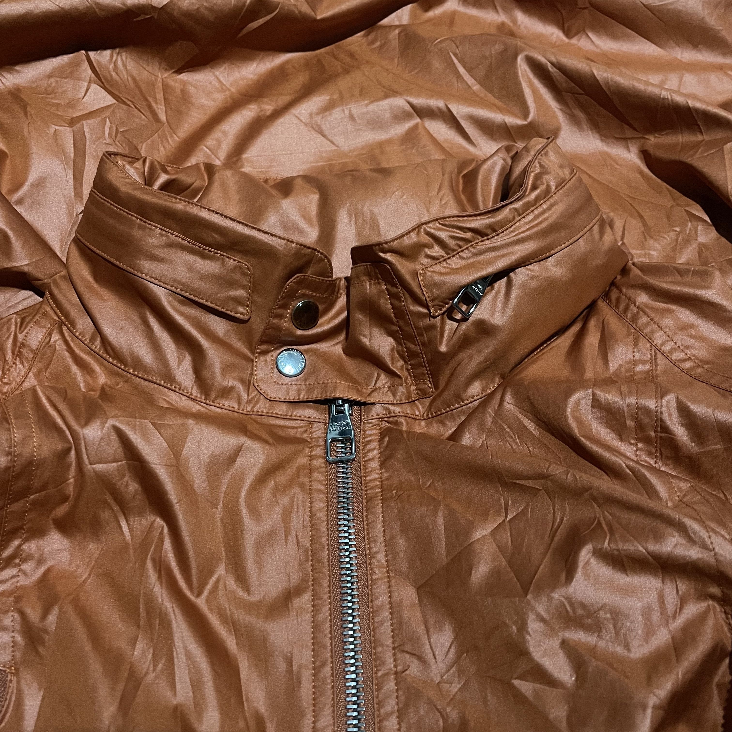 Louis Vuitton Louis Vuitton Parkas Jacket Transformable Waist Bag Size US L / EU 52-54 / 3 - 7 Thumbnail
