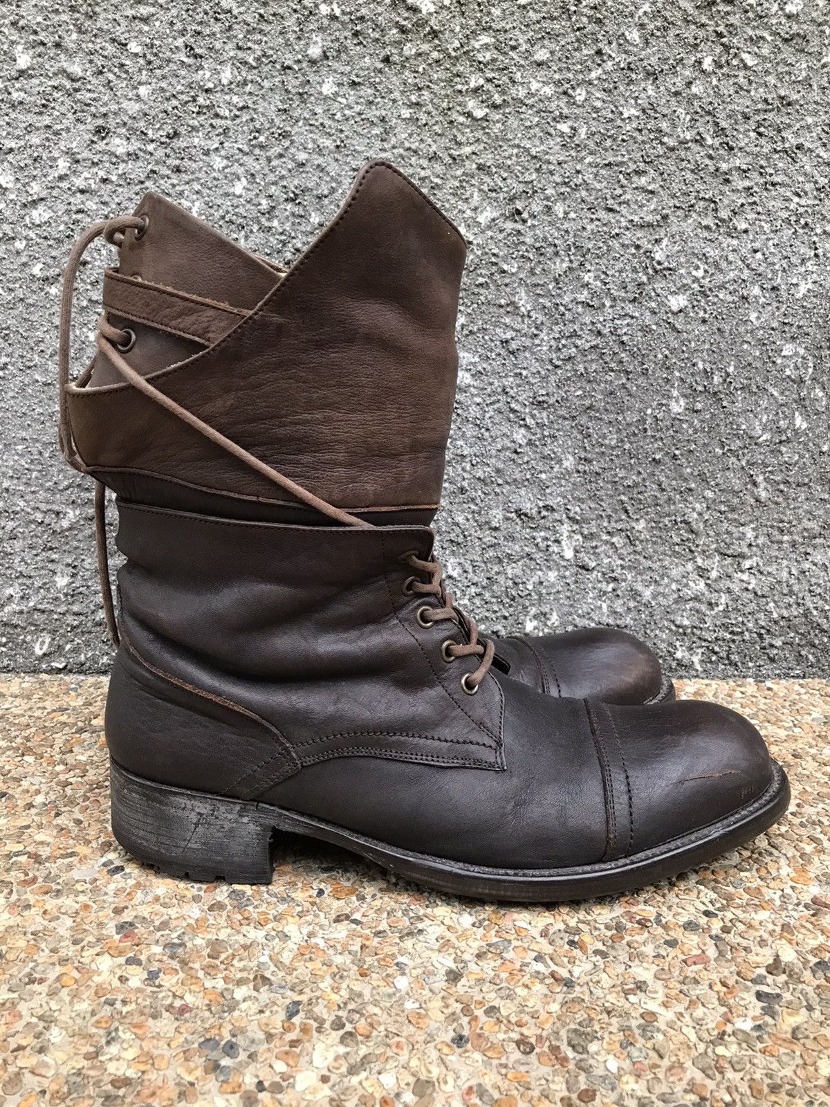 alfredoBANNISTER- engineer boots gimmick