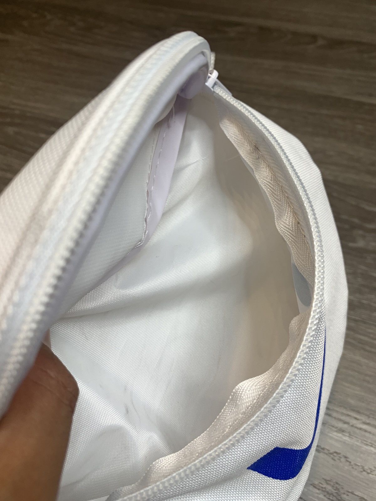 Other Cute Winking Face Fanny Pack White Unique One of a Kind Size ONE SIZE - 4 Thumbnail