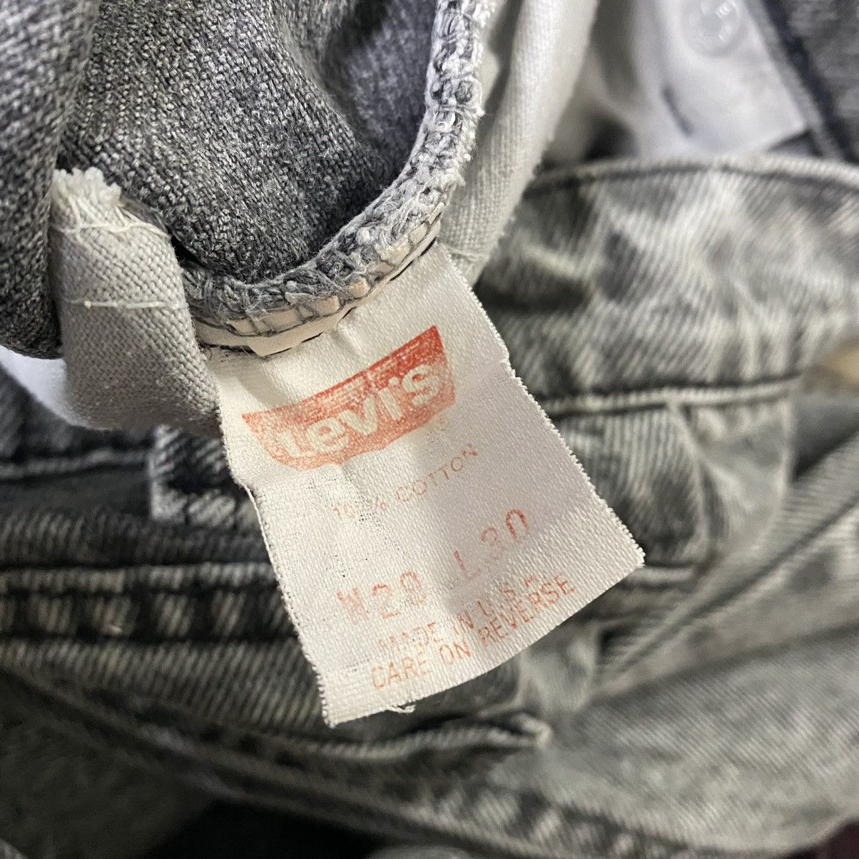 Levi's Vintage Levis 550 Black Stonewash Jeans 28x30 Size US 28 / EU 44 - 14 Thumbnail