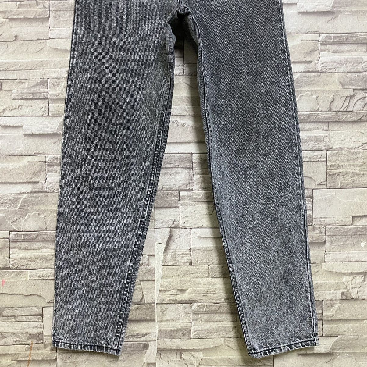 Levi's Vintage Levis 550 Black Stonewash Jeans 28x30 Size US 28 / EU 44 - 5 Thumbnail