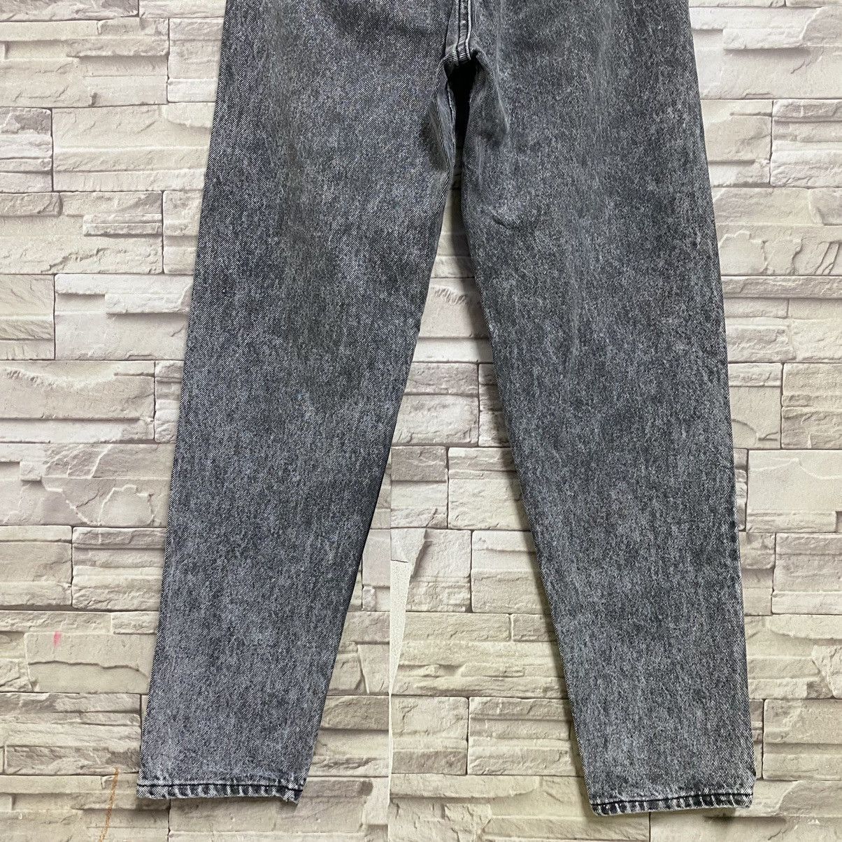 Levi's Vintage Levis 550 Black Stonewash Jeans 28x30 Size US 28 / EU 44 - 10 Thumbnail