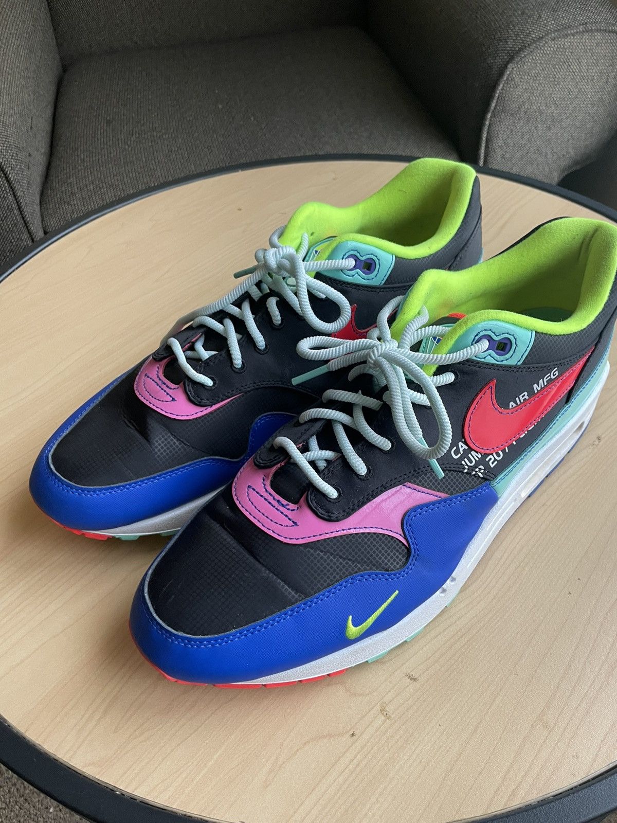 Nike Parachute Air Max 1 Size US 13 / EU 46 - 1 Thumbnail