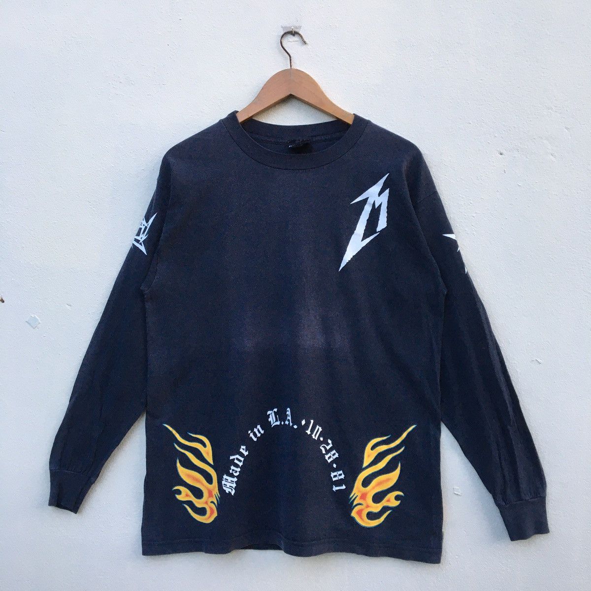 Band Tees × Metallica × Vintage Vintage METALLICA 15TH YEARS ANNIVERSARY LONGSLEEVE T-shirt Size US L / EU 52-54 / 3 - 4 Thumbnail