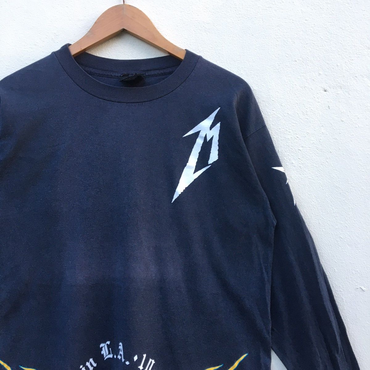 Band Tees × Metallica × Vintage Vintage METALLICA 15TH YEARS ANNIVERSARY LONGSLEEVE T-shirt Size US L / EU 52-54 / 3 - 6 Thumbnail