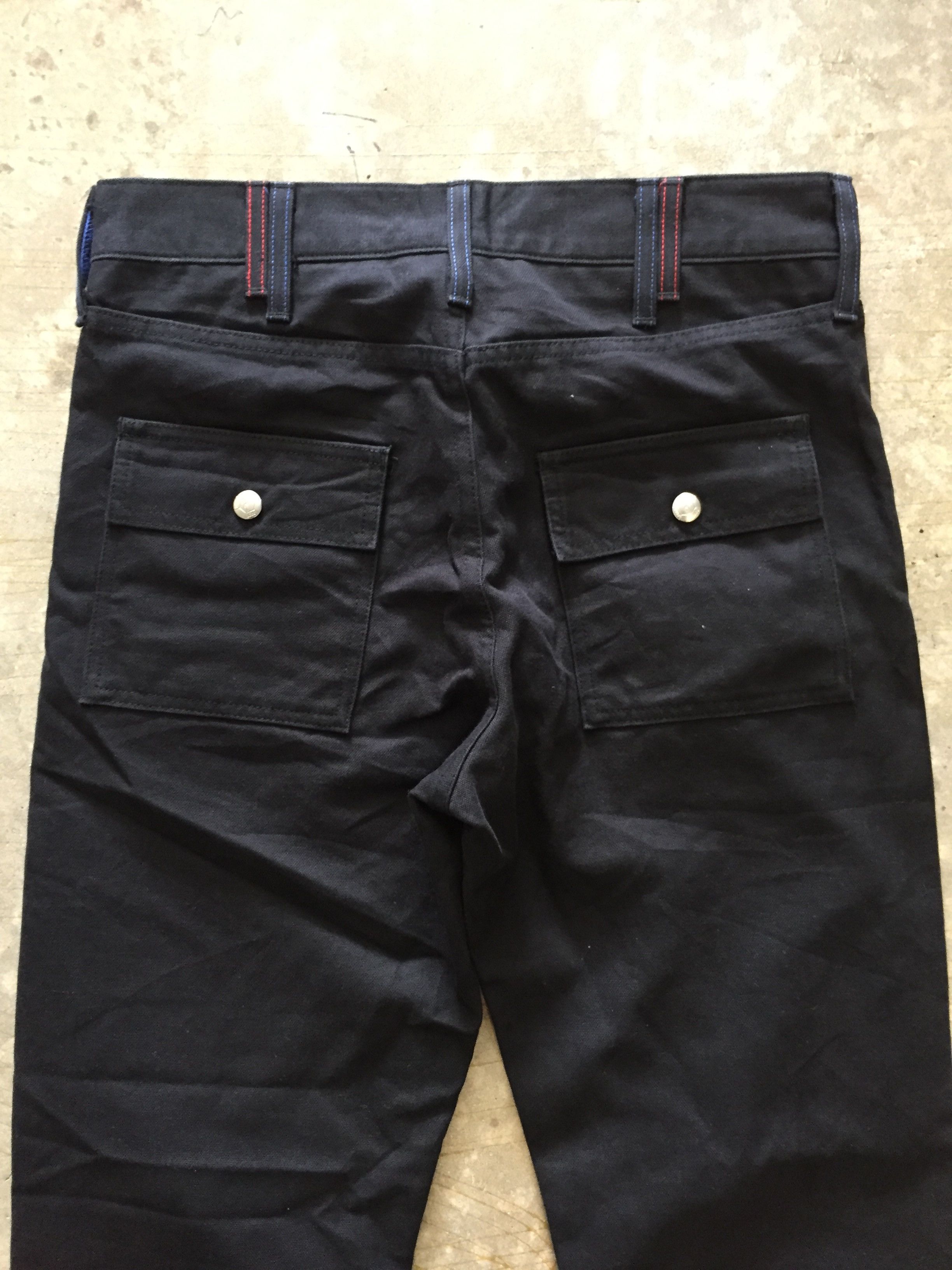 Sophnet. × uniform experiment 2002 Sophnet. Bush pants red contra stitch Size US 30 / EU 46 - 8 Thumbnail