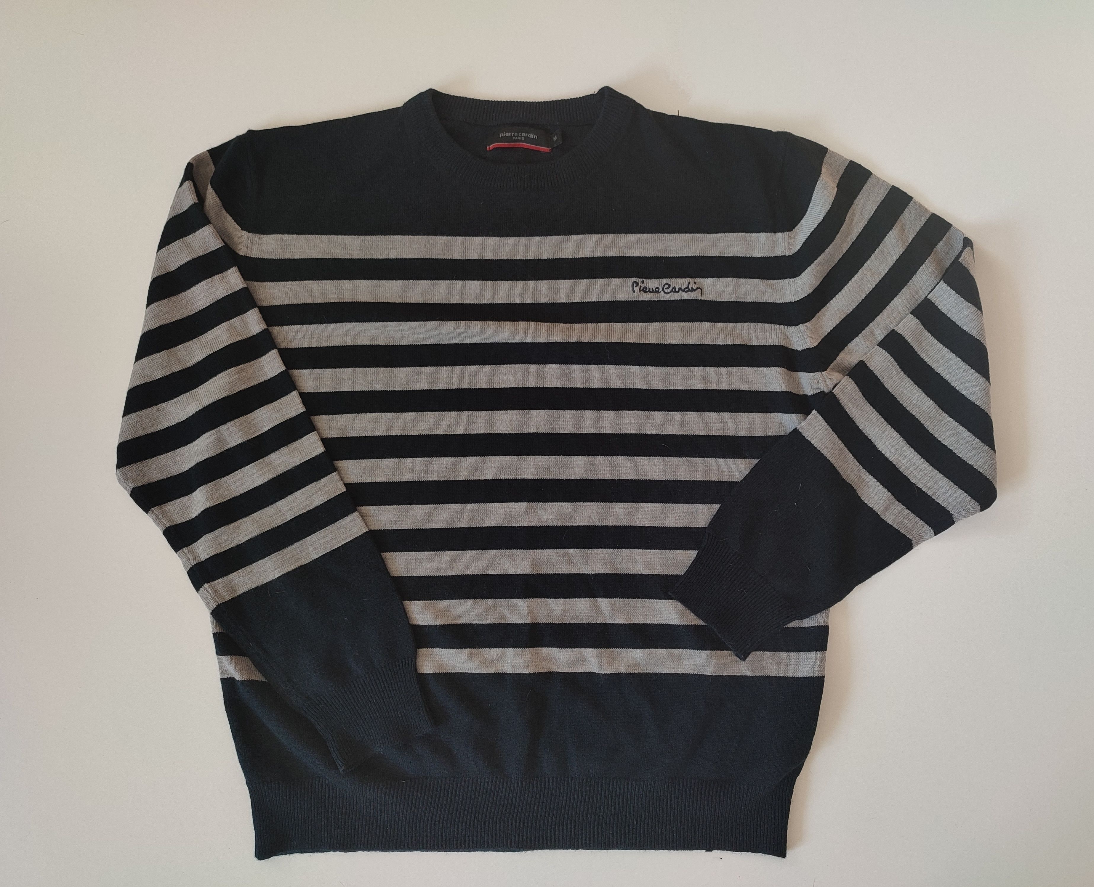 Pierre Cardin acrylic knit sweater, men's size M acrylic navy blue type Vintage Second Hand