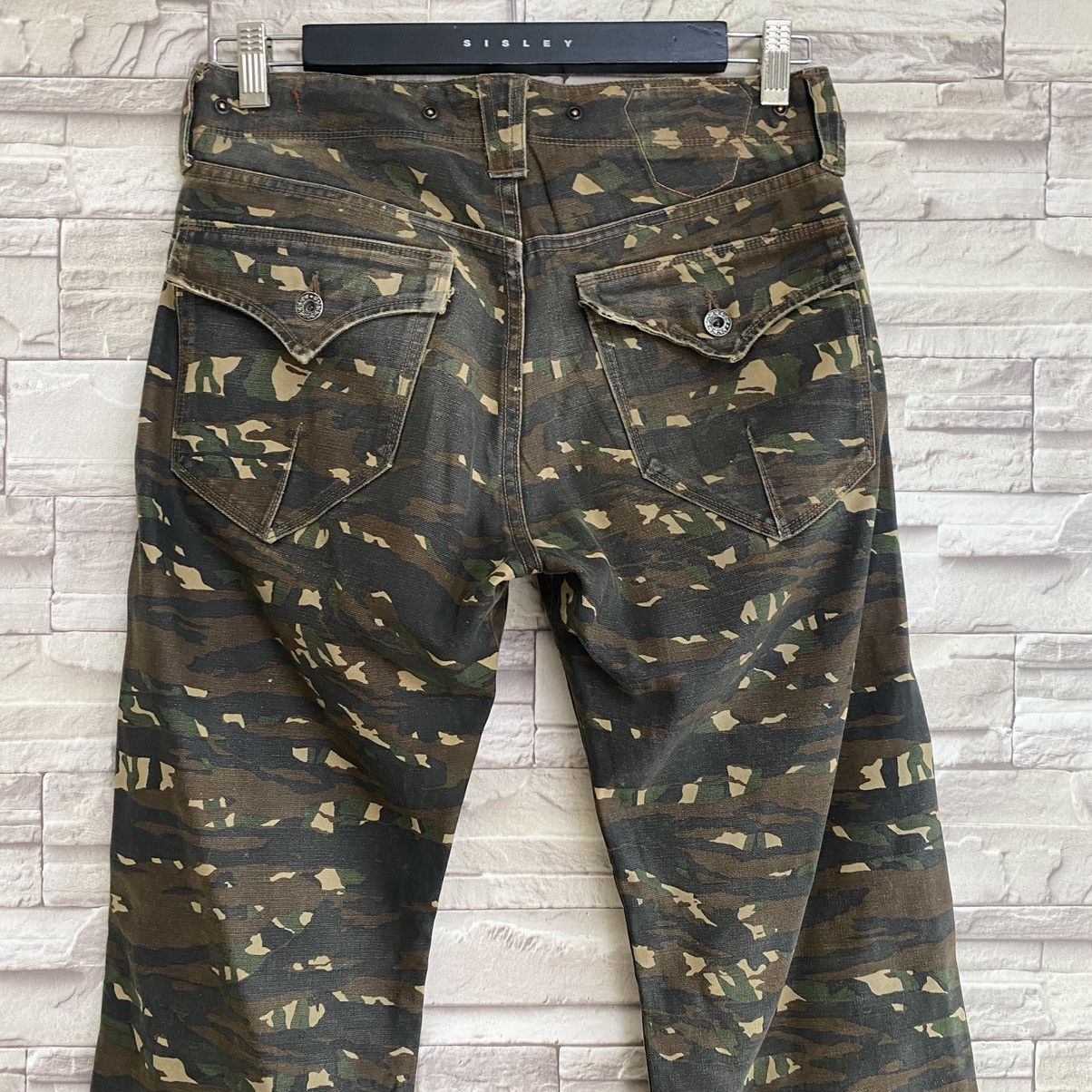 Spellbound Japanese Brand Spellbound Tiger Stripe Camo Pants Size US 29 - 9 Thumbnail