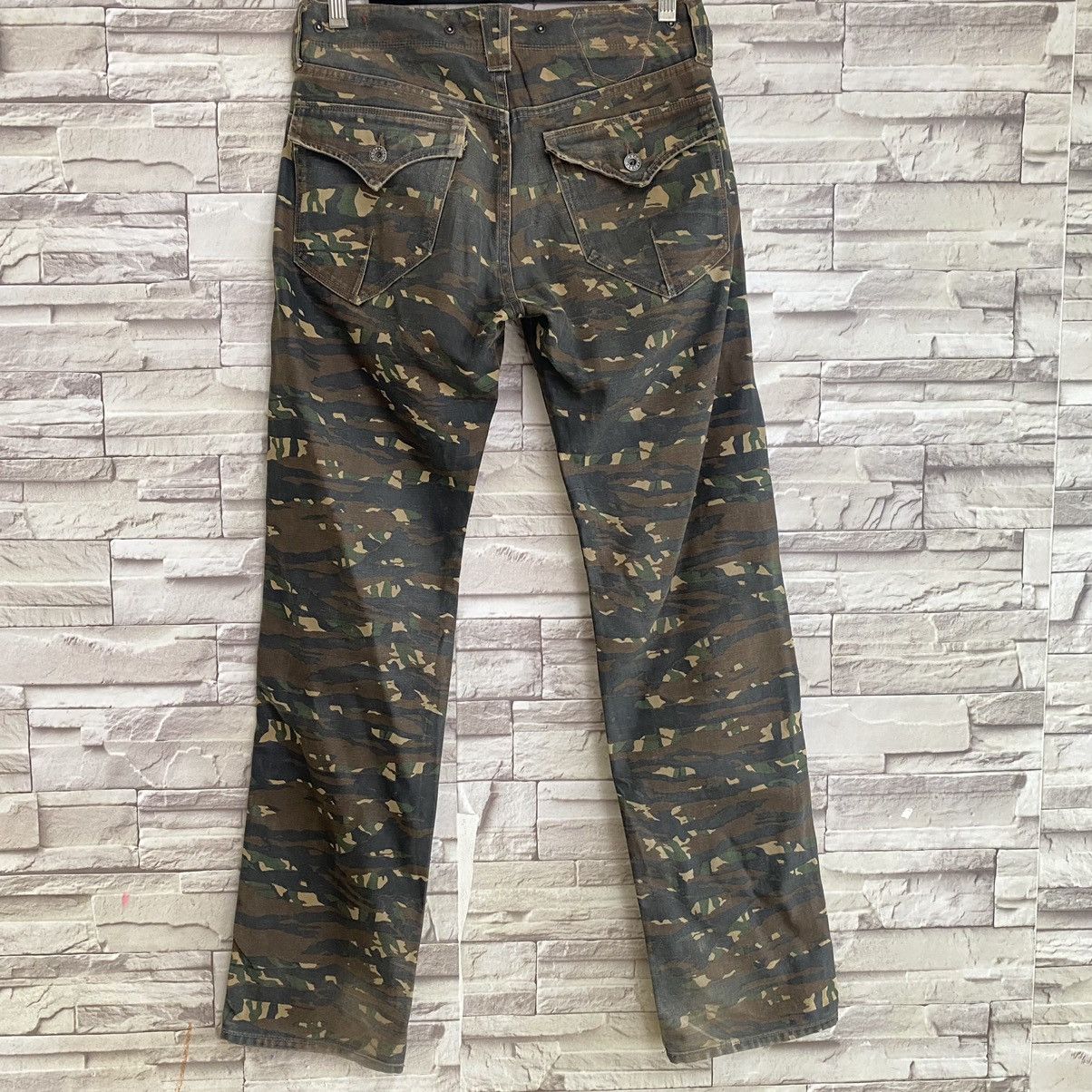 Spellbound Japanese Brand Spellbound Tiger Stripe Camo Pants Size US 29 - 8 Thumbnail