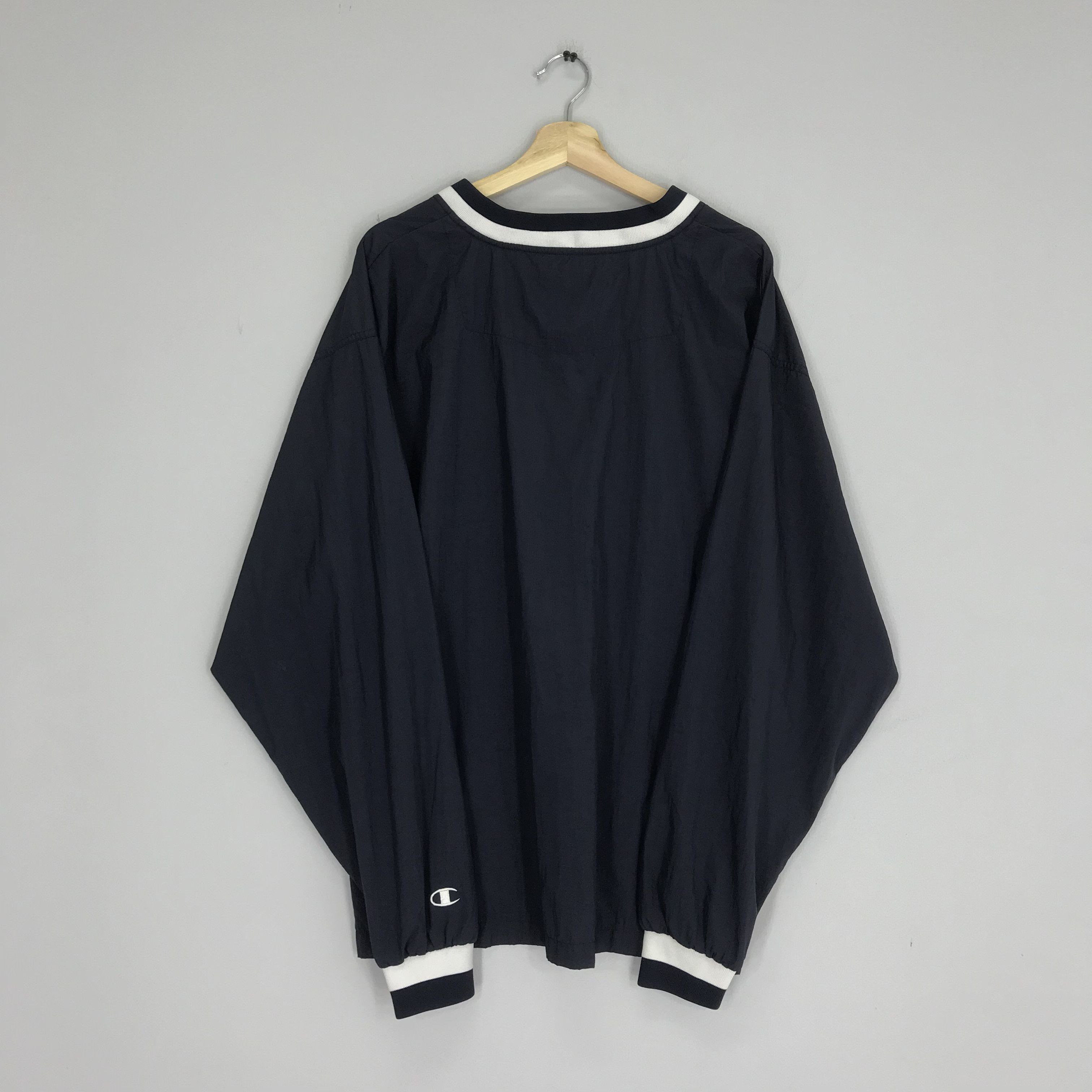 Champion Champion Embroidery Logo Windbreaker Track Sweater Size US L / EU 52-54 / 3 - 2 Thumbnail