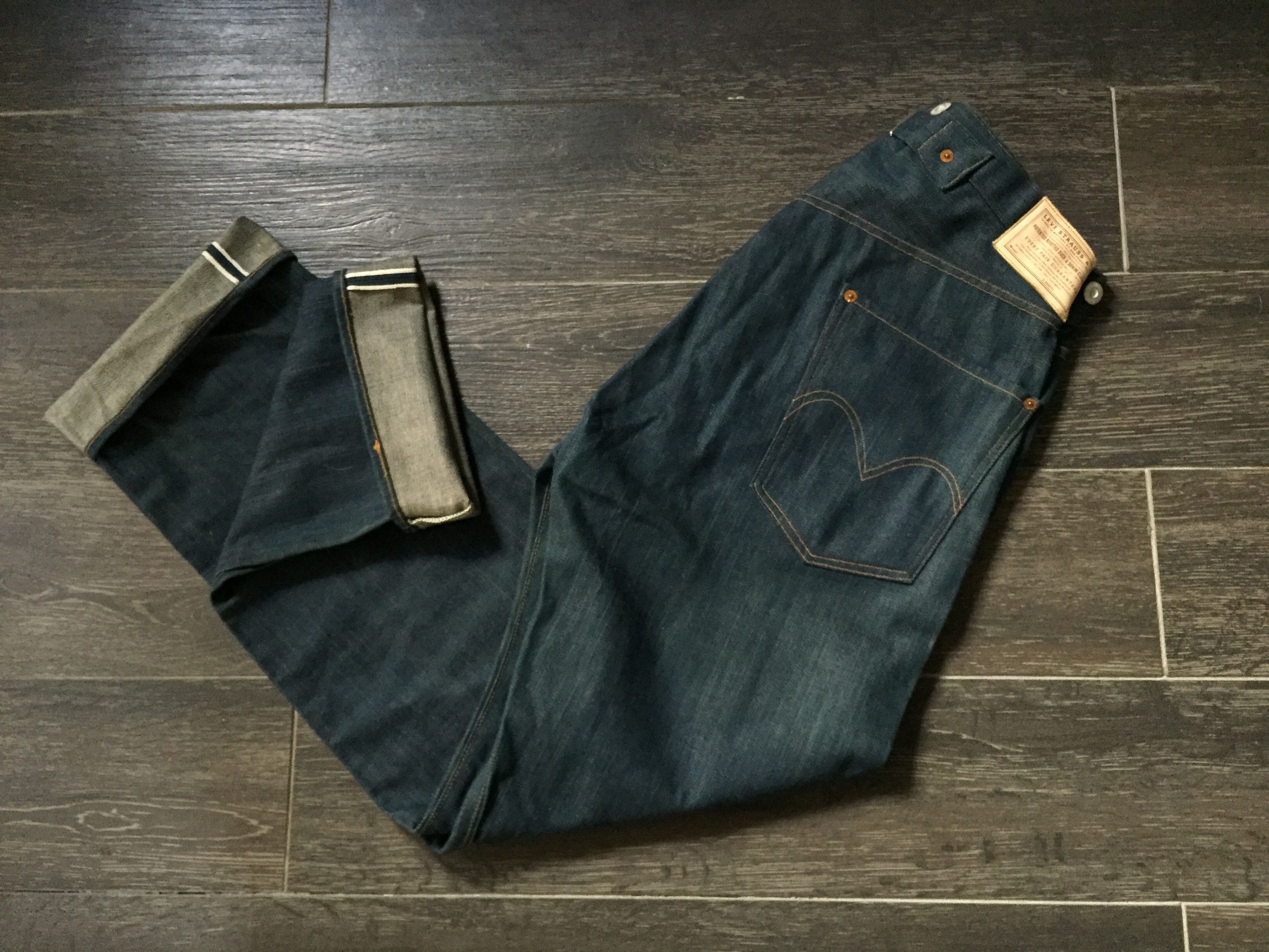 Levis lvc sale hotsell