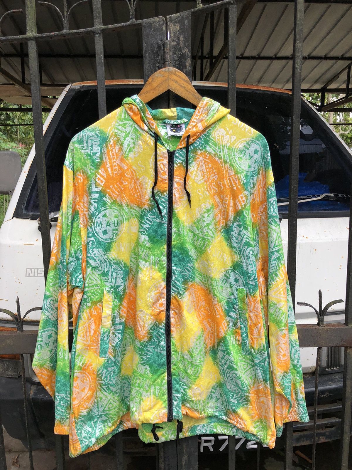 Maui and Sons × Vintage Vintage Maui and Sons Full Zipper Hoodie Jacket Size US L / EU 52-54 / 3 - 1 Thumbnail