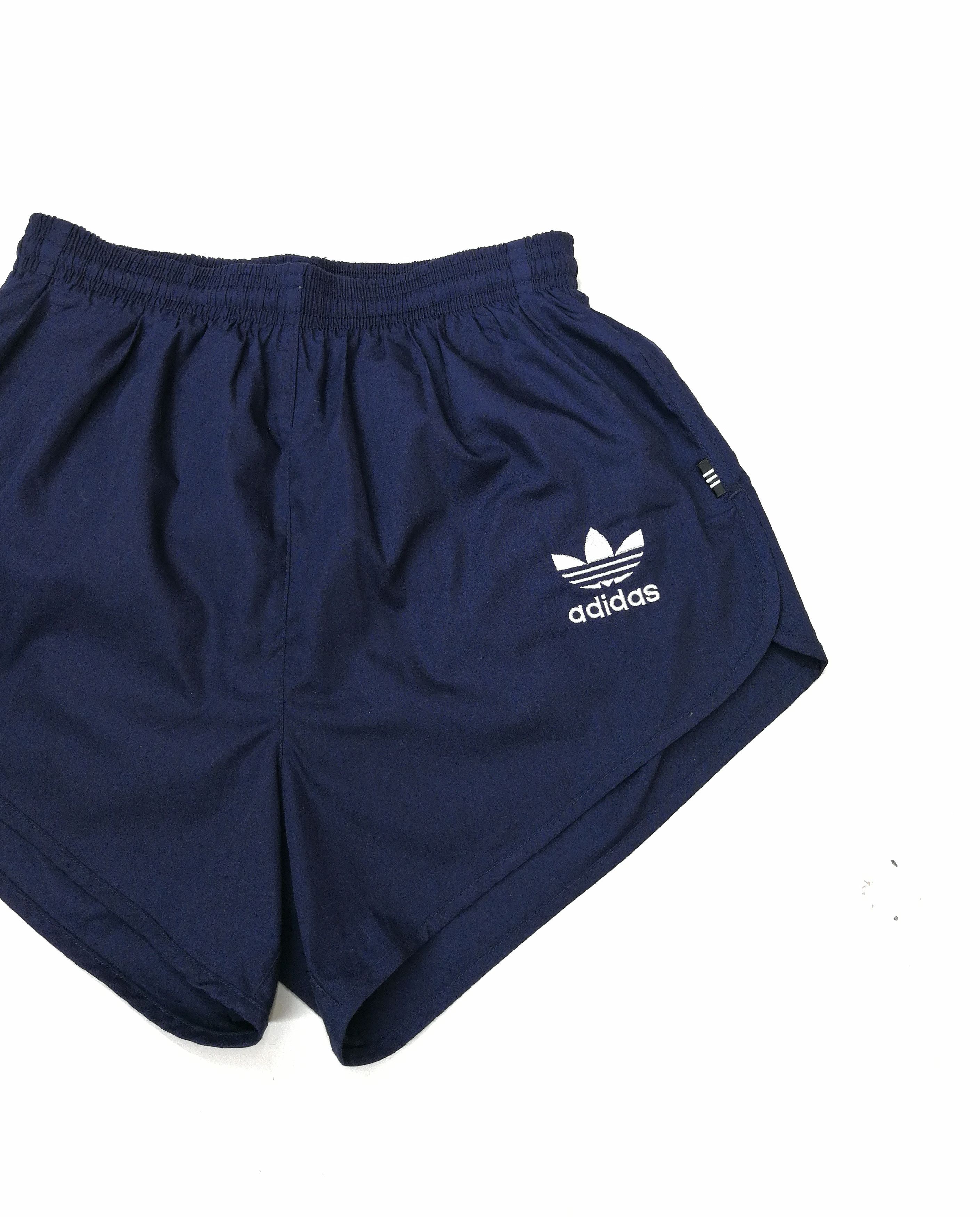Adidas × Vintage Vintage Adidas Shorts Running Navy Blue Size US 32 / EU 48 - 1 Thumbnail