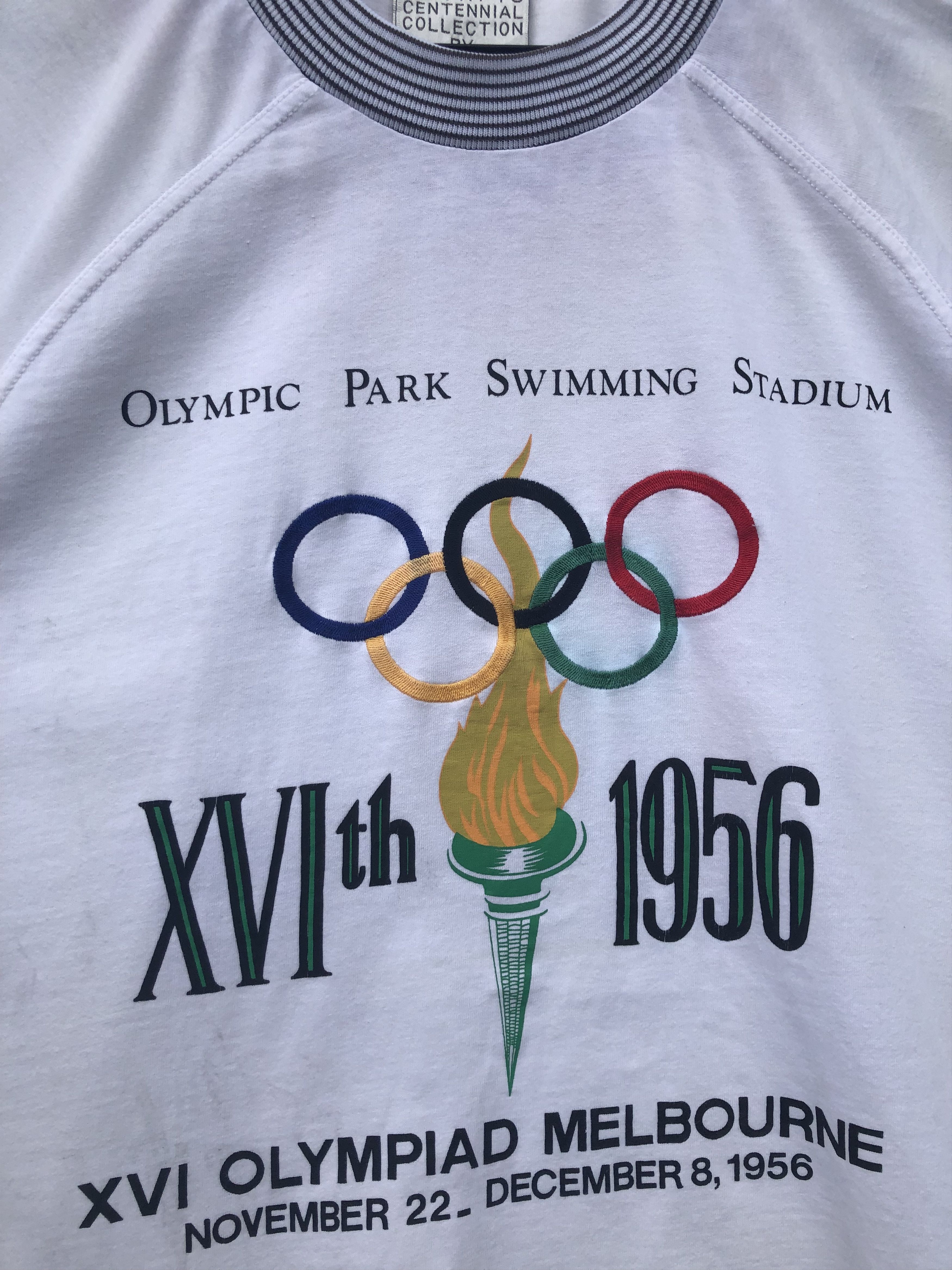 Adidas RARE🔥VINTAGE ADIDAS MELBOURNE SWIMMING OLYMPIC SHIRT Size US XL / EU 56 / 4 - 6 Thumbnail