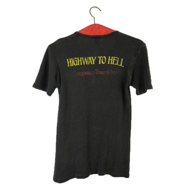 Vintage Official 1979 European AC DC Highway to Hell tour t-shirt Size US S / EU 44-46 / 1 - 2 Preview