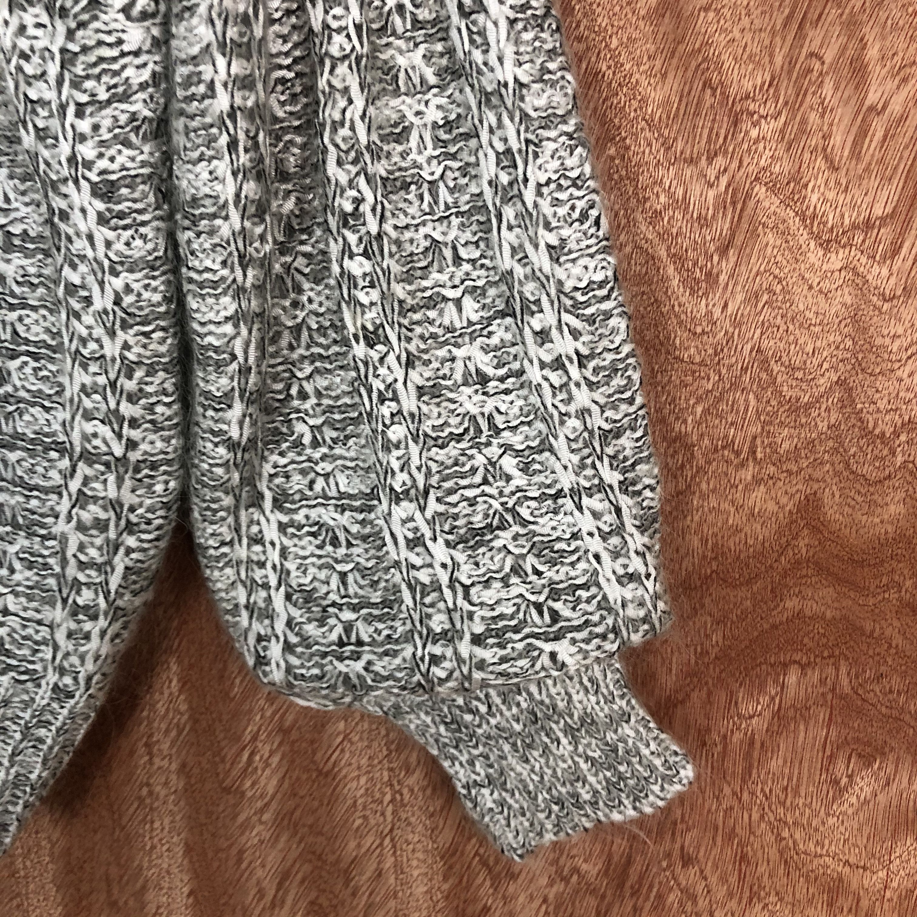 Vintage DLL Sun Beauty White SHaggy aran isle Knitwear #c559 Size US M / EU 48-50 / 2 - 4 Thumbnail