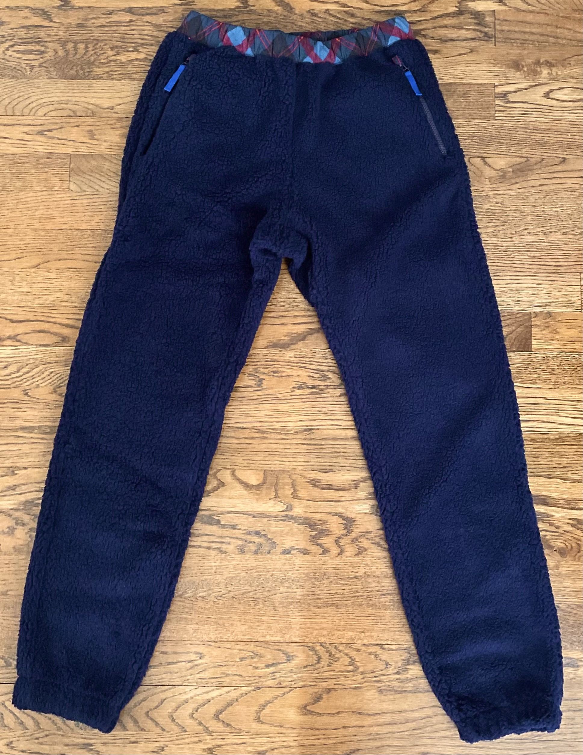 JW Anderson × Uniqlo Medium Navy Blue Fleece Pants Pile-Lined Sherpa Joggers Size US 31 - 1 Thumbnail