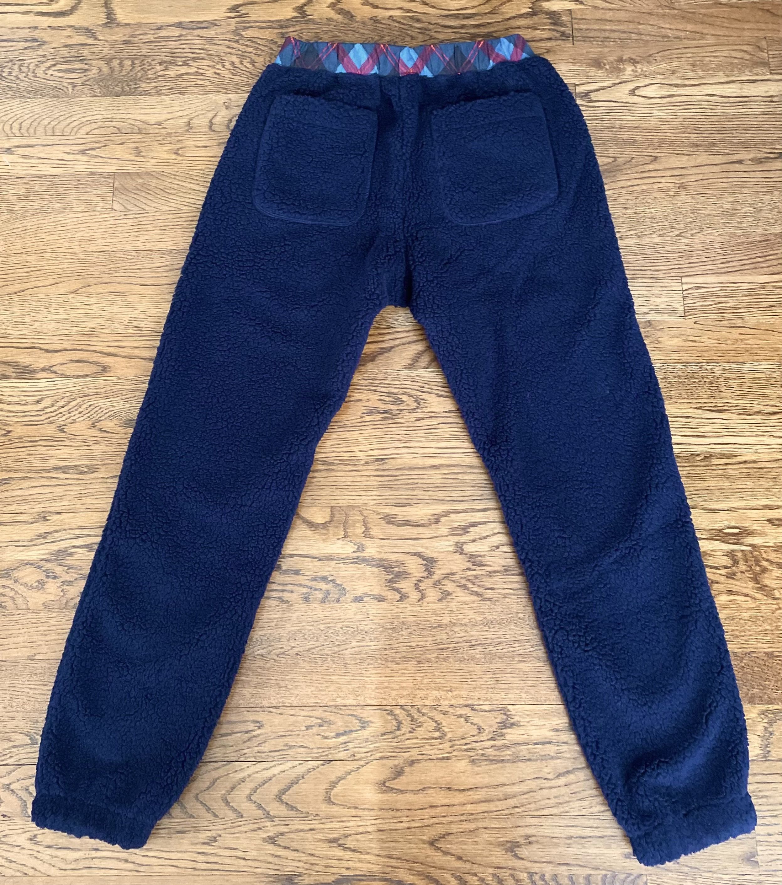 JW Anderson × Uniqlo Medium Navy Blue Fleece Pants Pile-Lined Sherpa Joggers Size US 31 - 2 Thumbnail