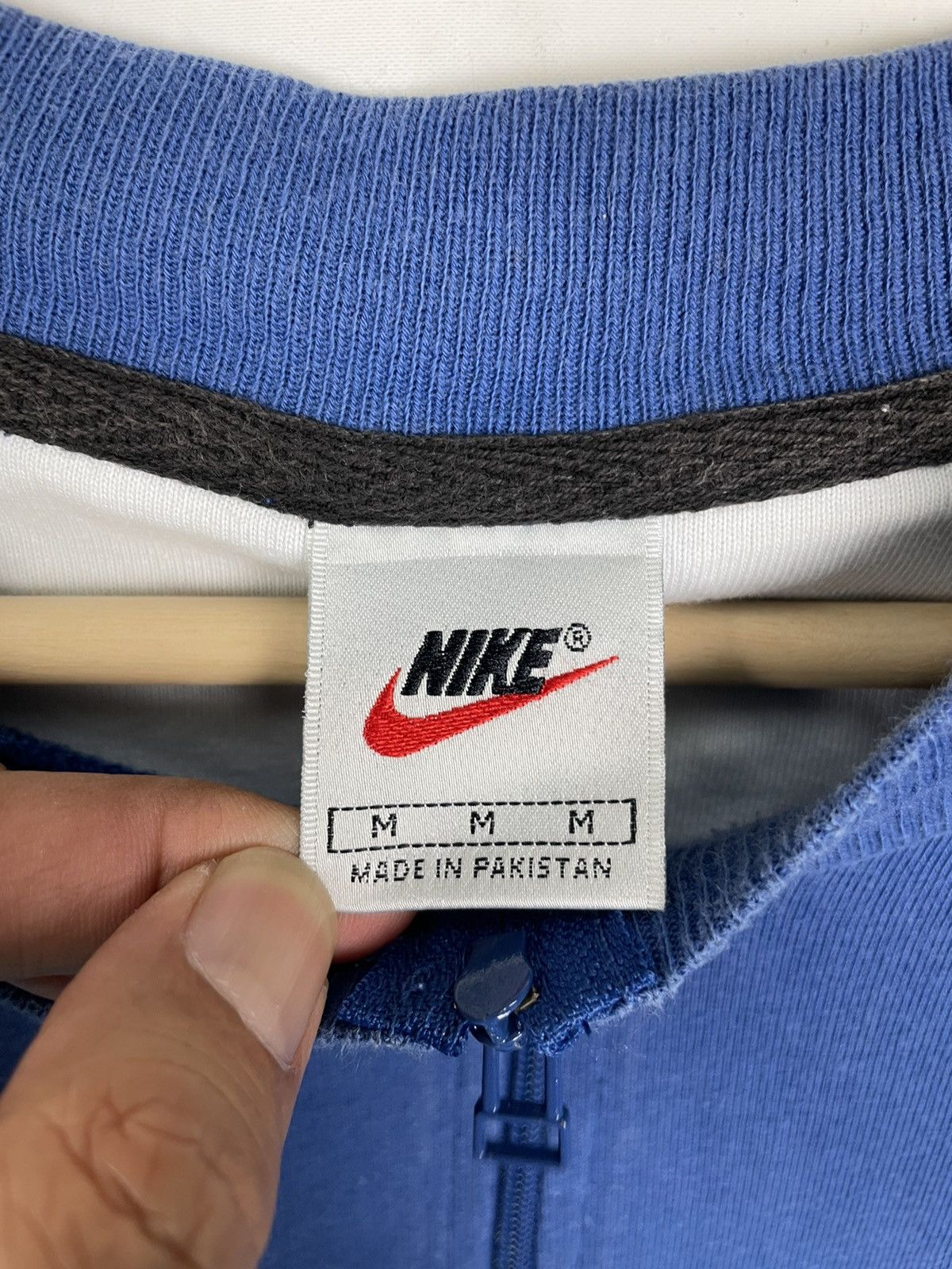 Nike × Vintage Nike 90s Vintage Pullover | Y2K Streetwear M Blue Size US M / EU 48-50 / 2 - 3 Thumbnail