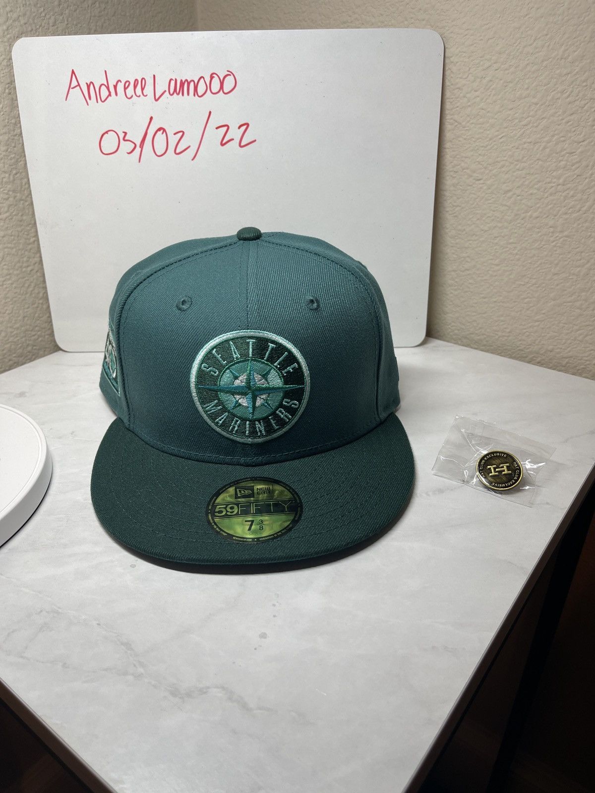 Hat Club New Era 7 3/4 Seattle Mariners Horror Pack The Ring w Pin