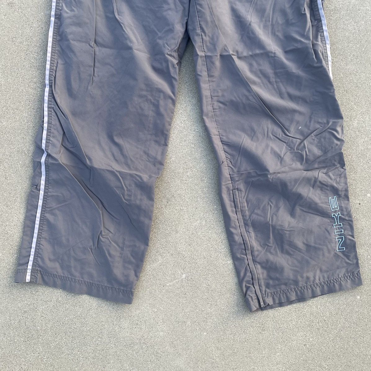 Nike Vintage Nike Track Pants Size US 32 / EU 48 - 4 Thumbnail