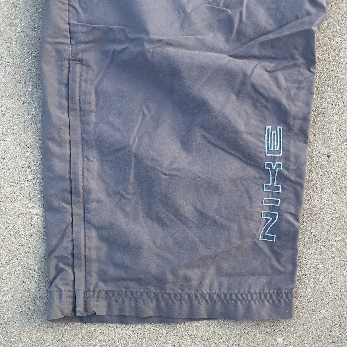 Nike Vintage Nike Track Pants Size US 32 / EU 48 - 5 Thumbnail