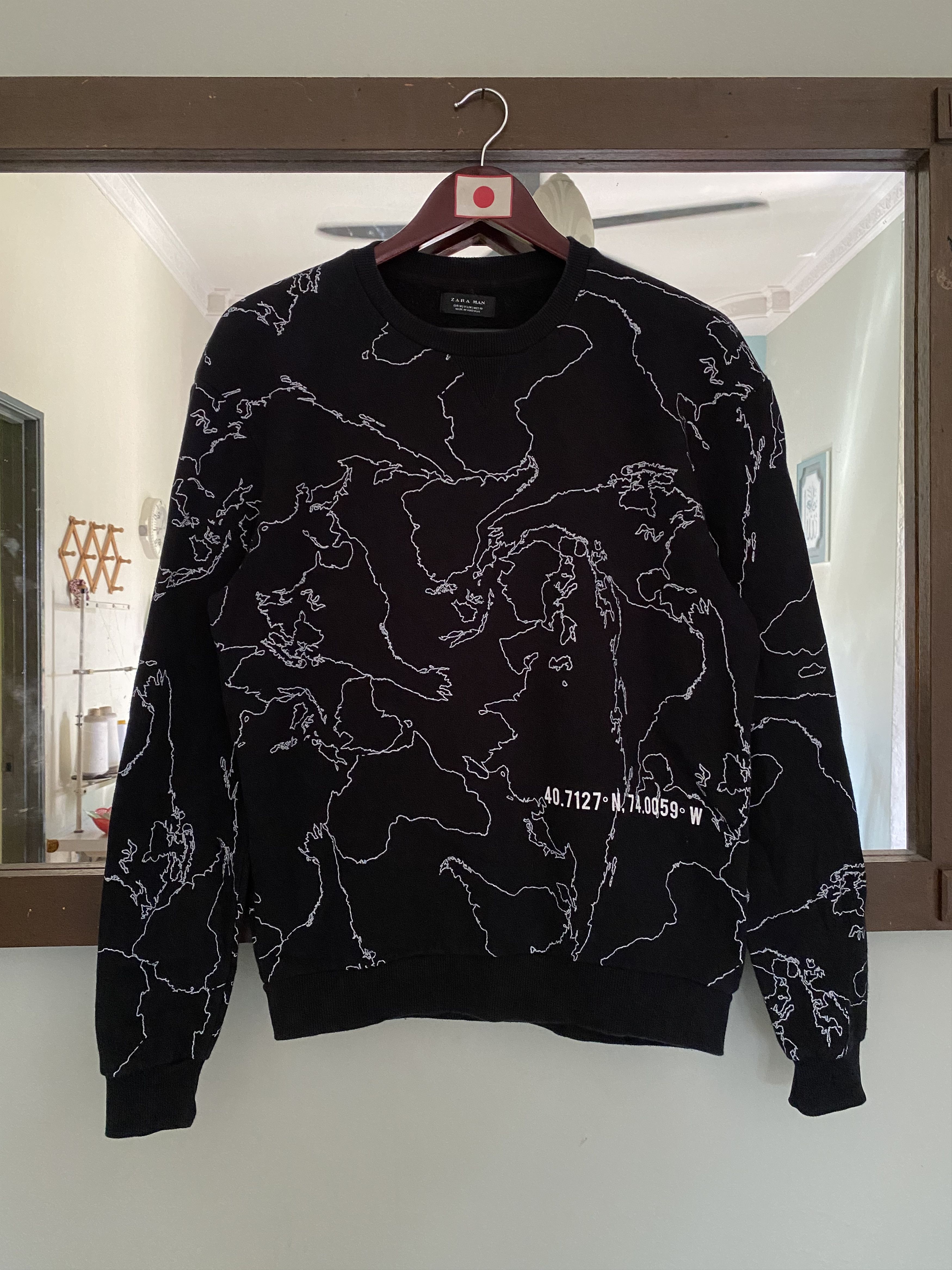 Zara Zara Man Skull sweatshirt | Grailed