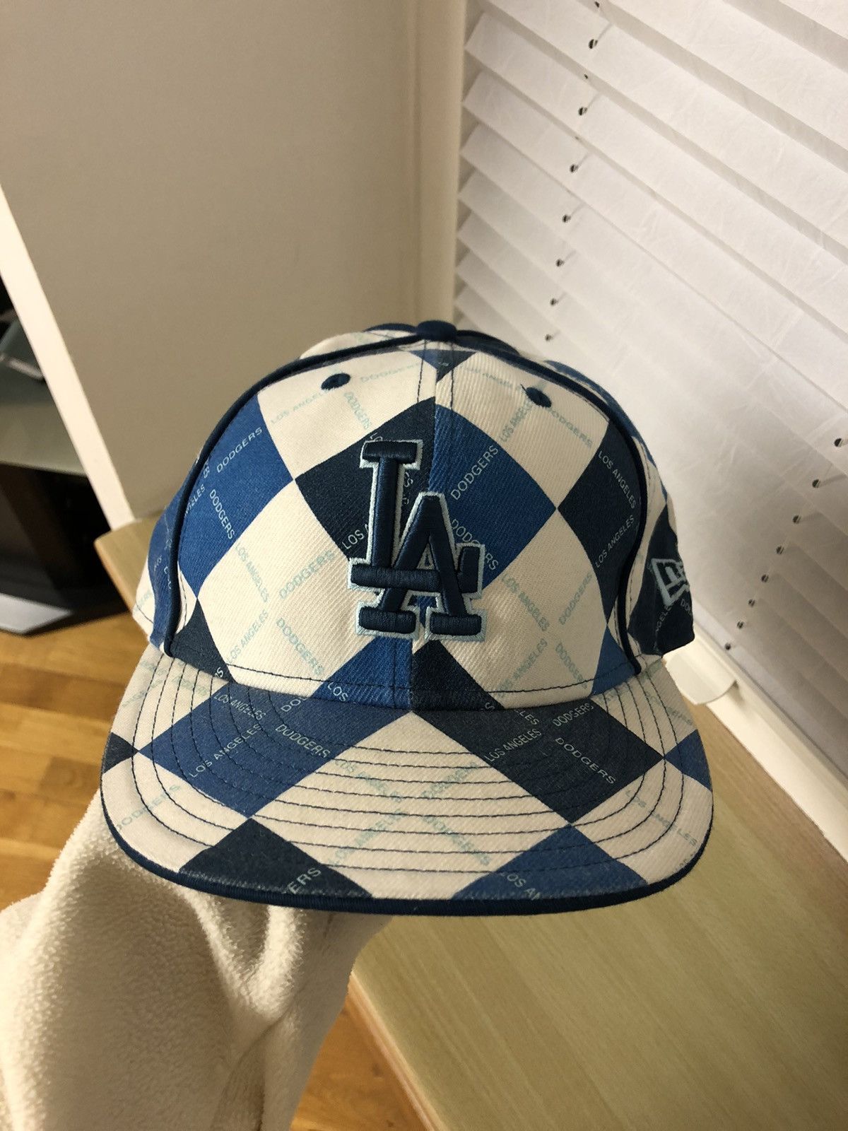 New Era NEW ERA LOS ANGELES DODGERS RARE SQUARED FITTED CAP SIZE 7 Size ONE SIZE - 1 Thumbnail