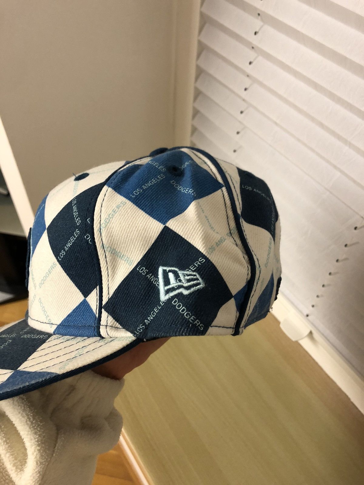 New Era NEW ERA LOS ANGELES DODGERS RARE SQUARED FITTED CAP SIZE 7 Size ONE SIZE - 2 Thumbnail