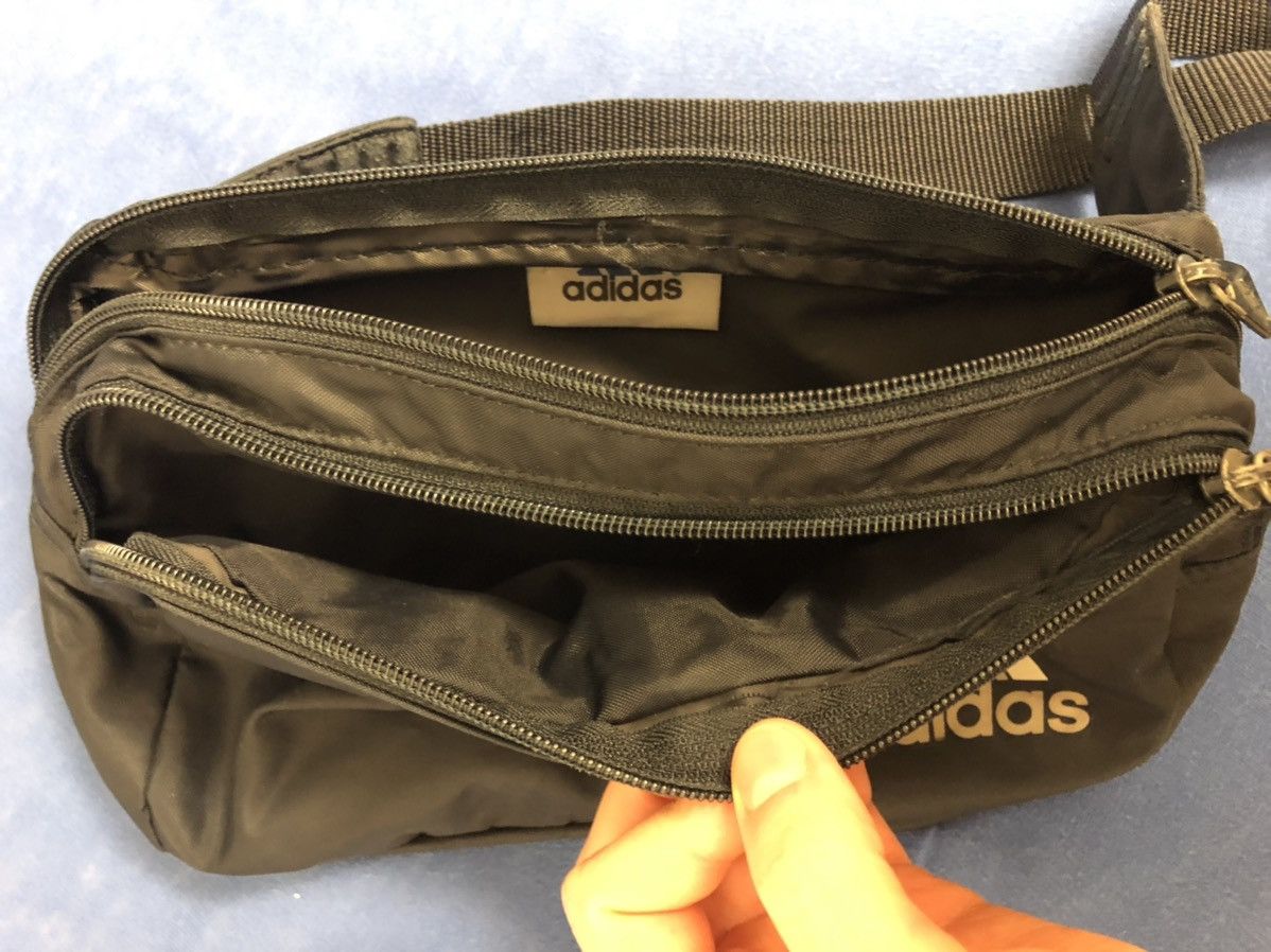 Vintage ADIDAS CLASSIC RETRO VINTAGE SPORT LIGHT SMALL SHOULDER BAG Size ONE SIZE - 7 Thumbnail