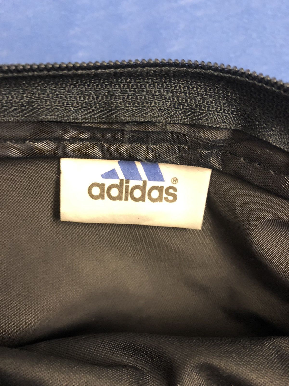 Vintage ADIDAS CLASSIC RETRO VINTAGE SPORT LIGHT SMALL SHOULDER BAG Size ONE SIZE - 6 Thumbnail