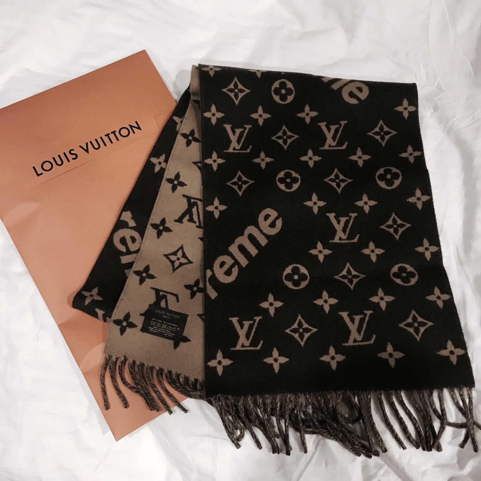 Louis Vuitton Louis Vuitton x Supreme Monogram Wool Scarf (SHG