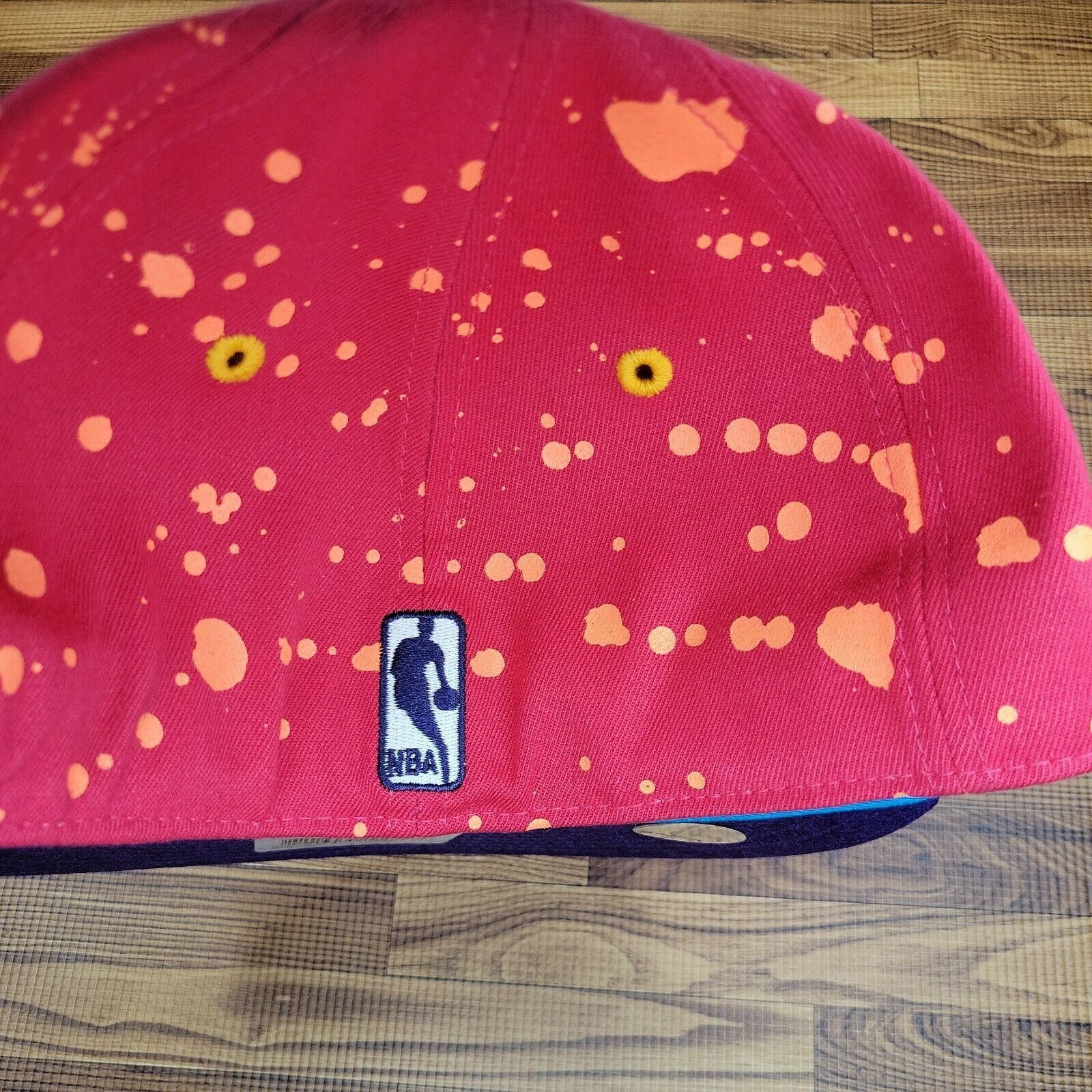 Reebok Atlanta Hawks Hat Size 7 Fitted Reebok Splatter Pattern Size ONE SIZE - 4 Thumbnail