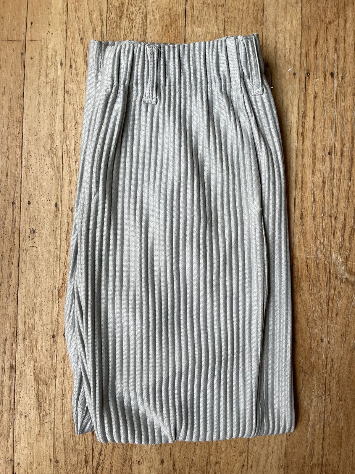 Issey Miyake Light gray Issey miyake pleats homme plisse pants Size US 30 / EU 46 - 2 Thumbnail