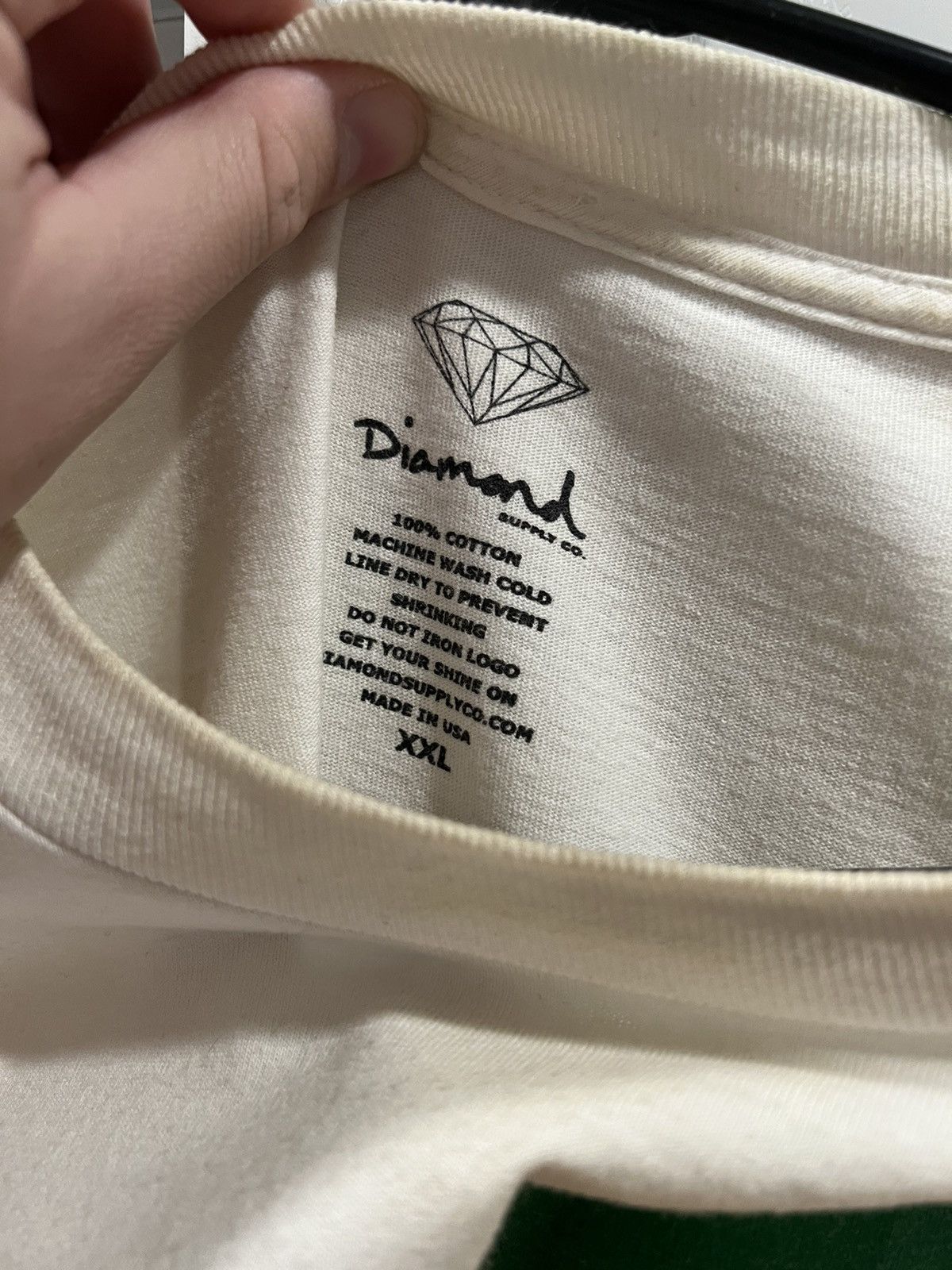 Diamond Supply Co. Diamond Supply Co Apple Think Brilliant Tee Size US XXL / EU 58 / 5 - 2 Thumbnail