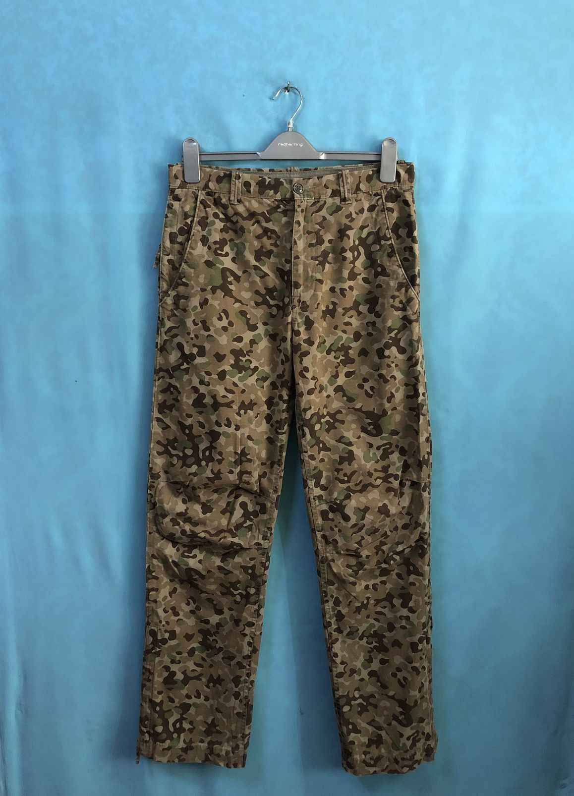 Gap camo frogskin tricolor #B1 Size US 32 / EU 48 - 1 Thumbnail
