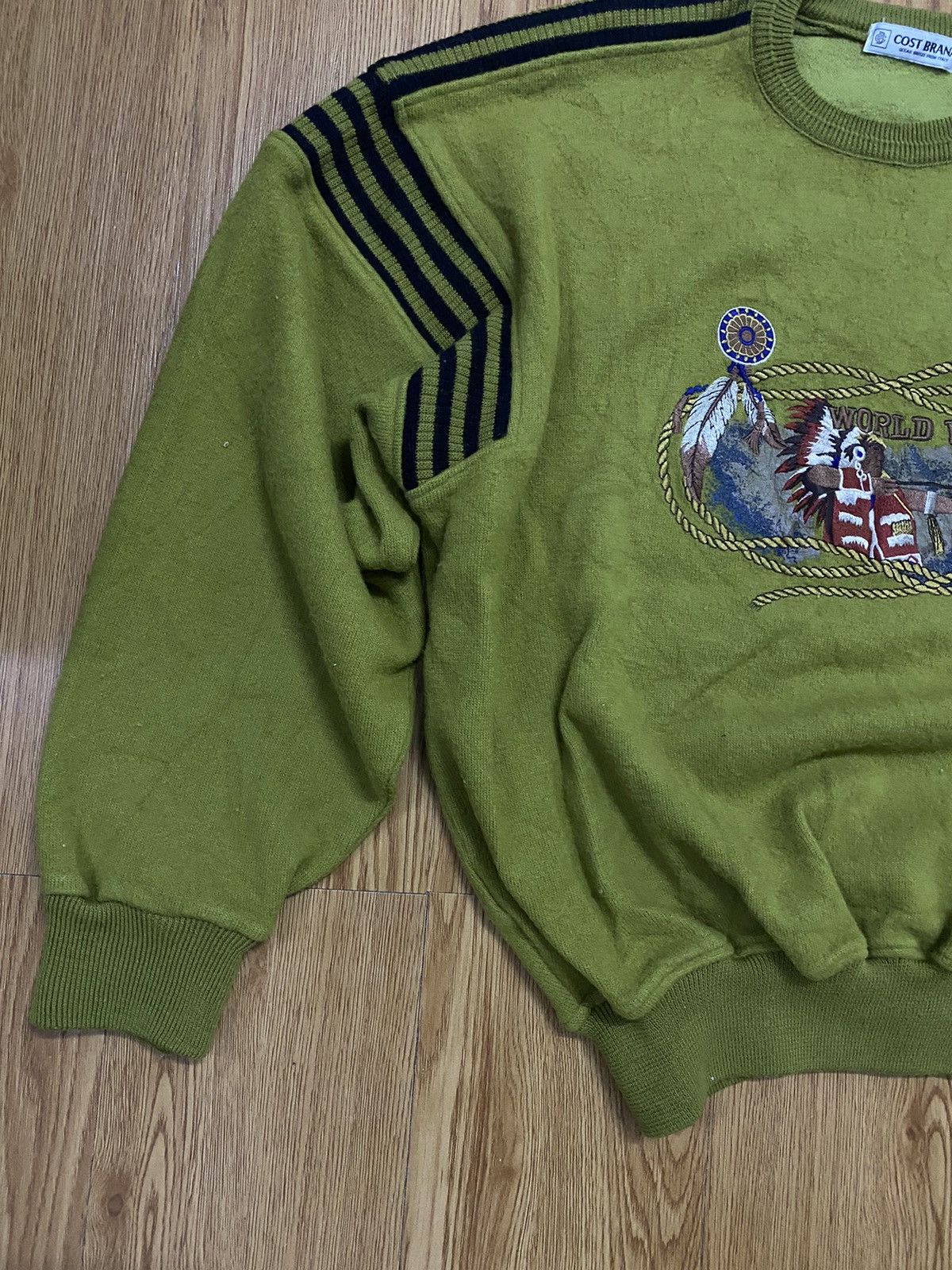 Vintage Cost Brana Italy RedIndian Embroidered wool Sweatshirt Size US M / EU 48-50 / 2 - 3 Thumbnail
