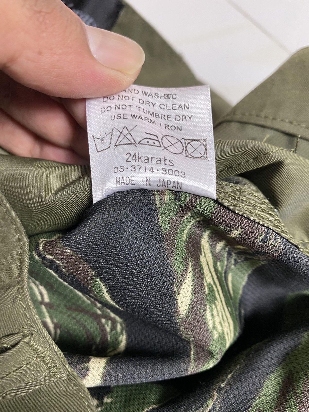 Japanese Brand 24 Karats Cargo Pants. S0160 Size US 31 - 13 Thumbnail